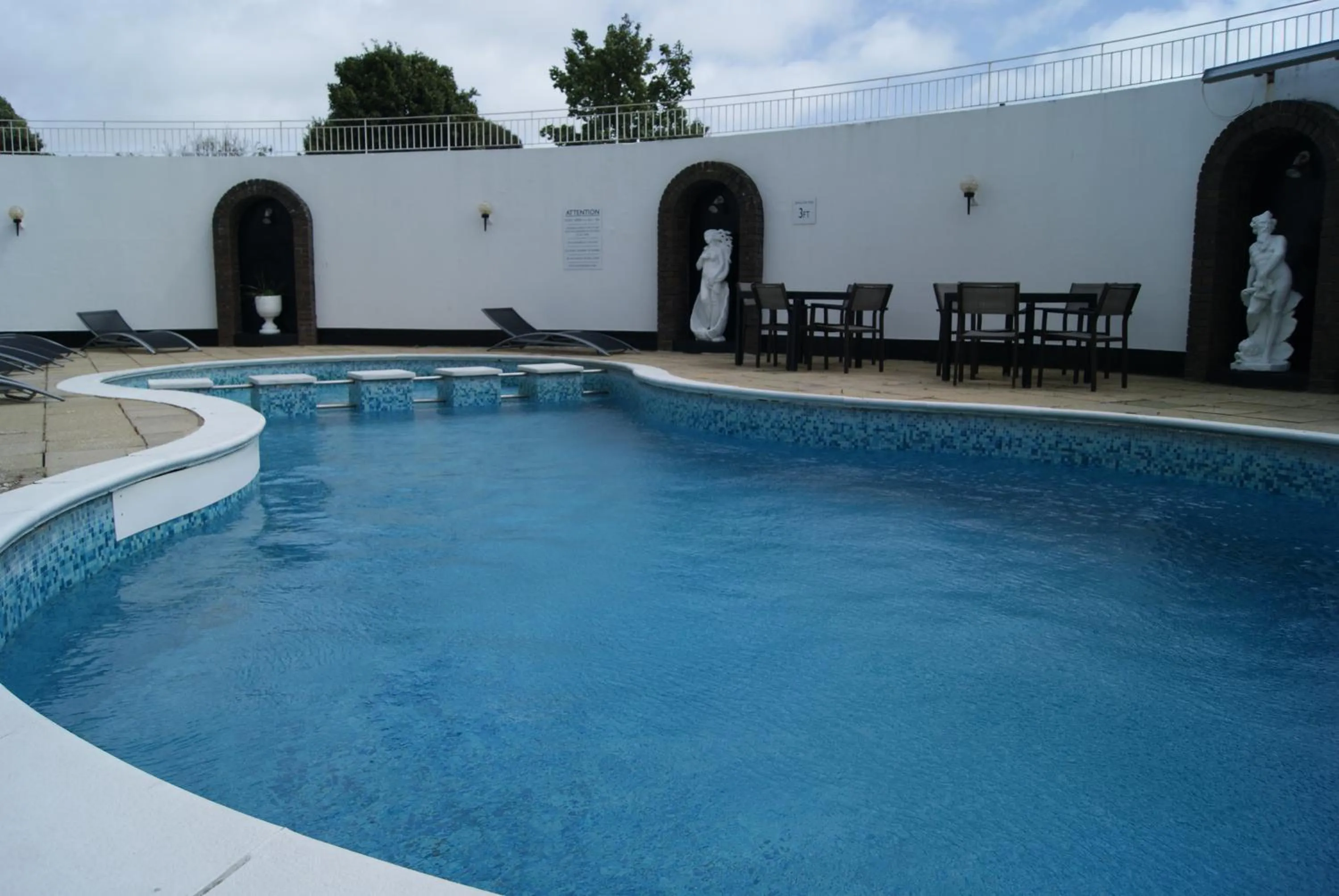 Swimming pool in Ocean Beach Hotel & Spa - OCEANA COLLECTION