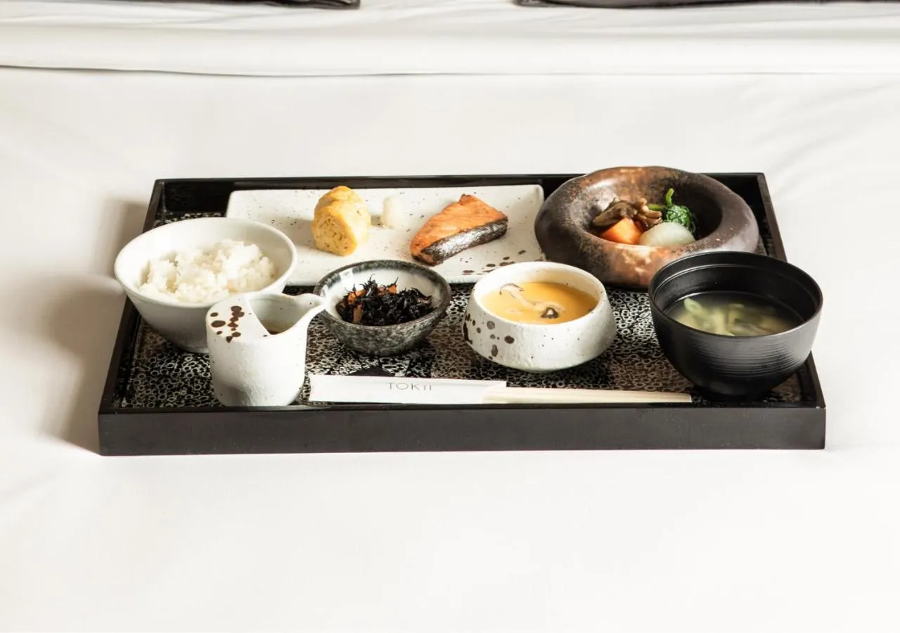 Food in The Prince Akatoki London