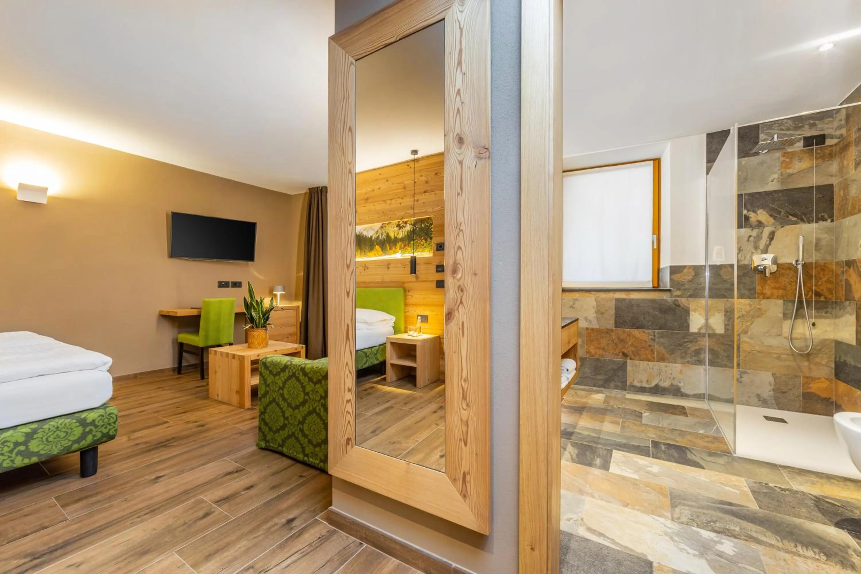 Bathroom, Bed in Hotel Vittoria - Ricarica l'anima