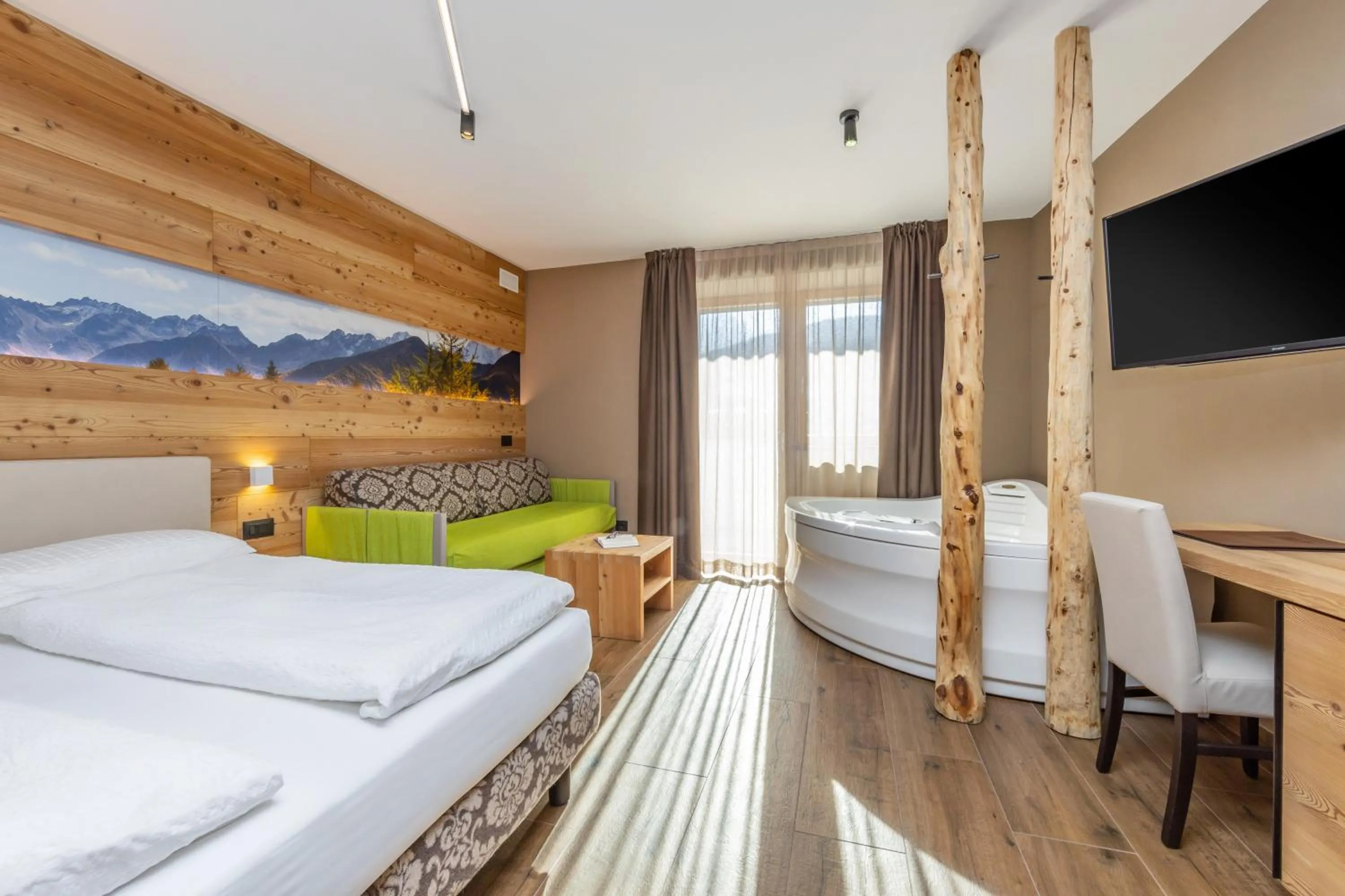 Photo of the whole room, Bed in Hotel Vittoria - Ricarica l'anima