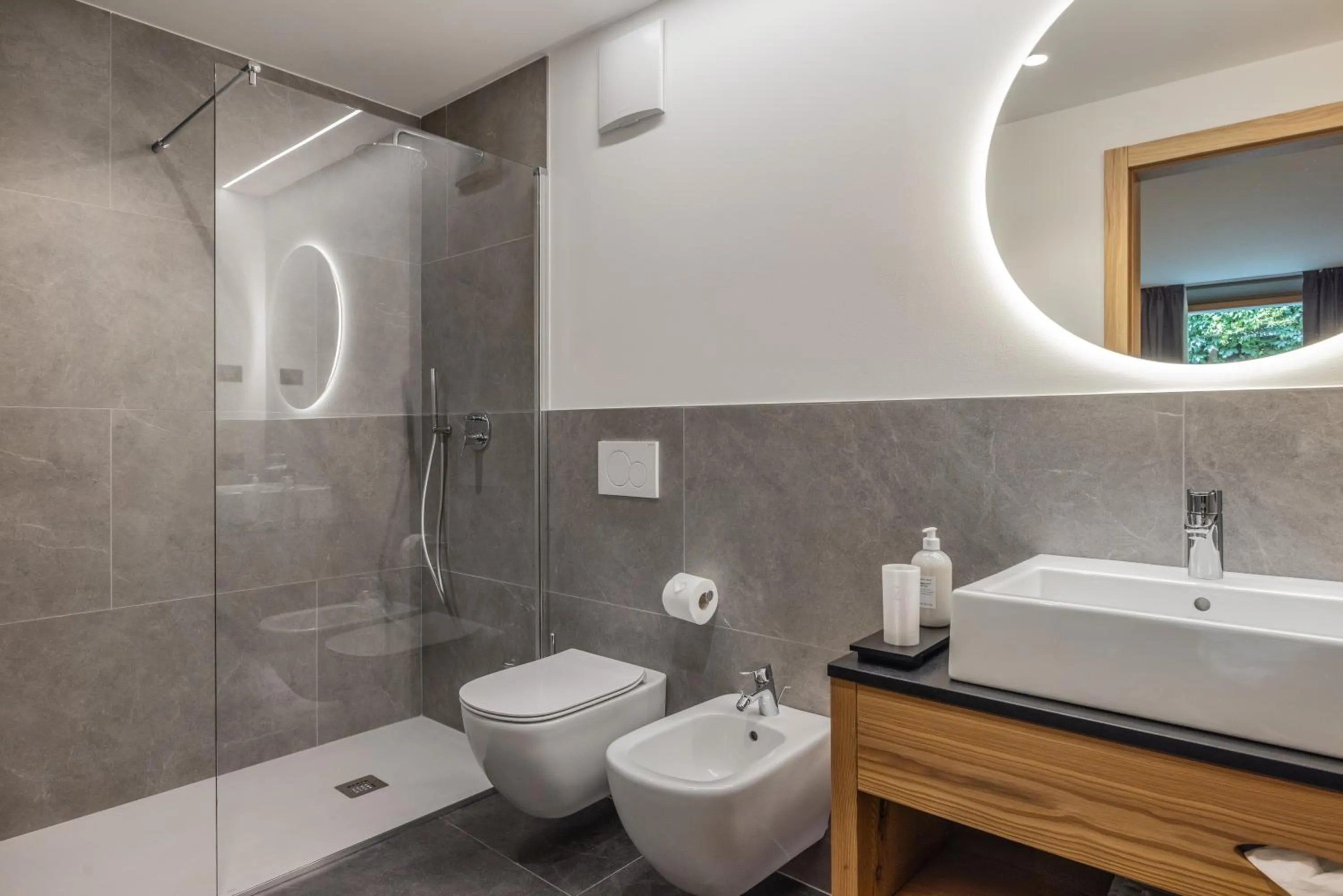 Shower in Hotel Vittoria - Ricarica l'anima