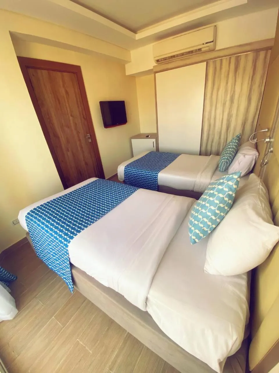 Bedroom, Bed in Bellagio Beach Resort & Spa