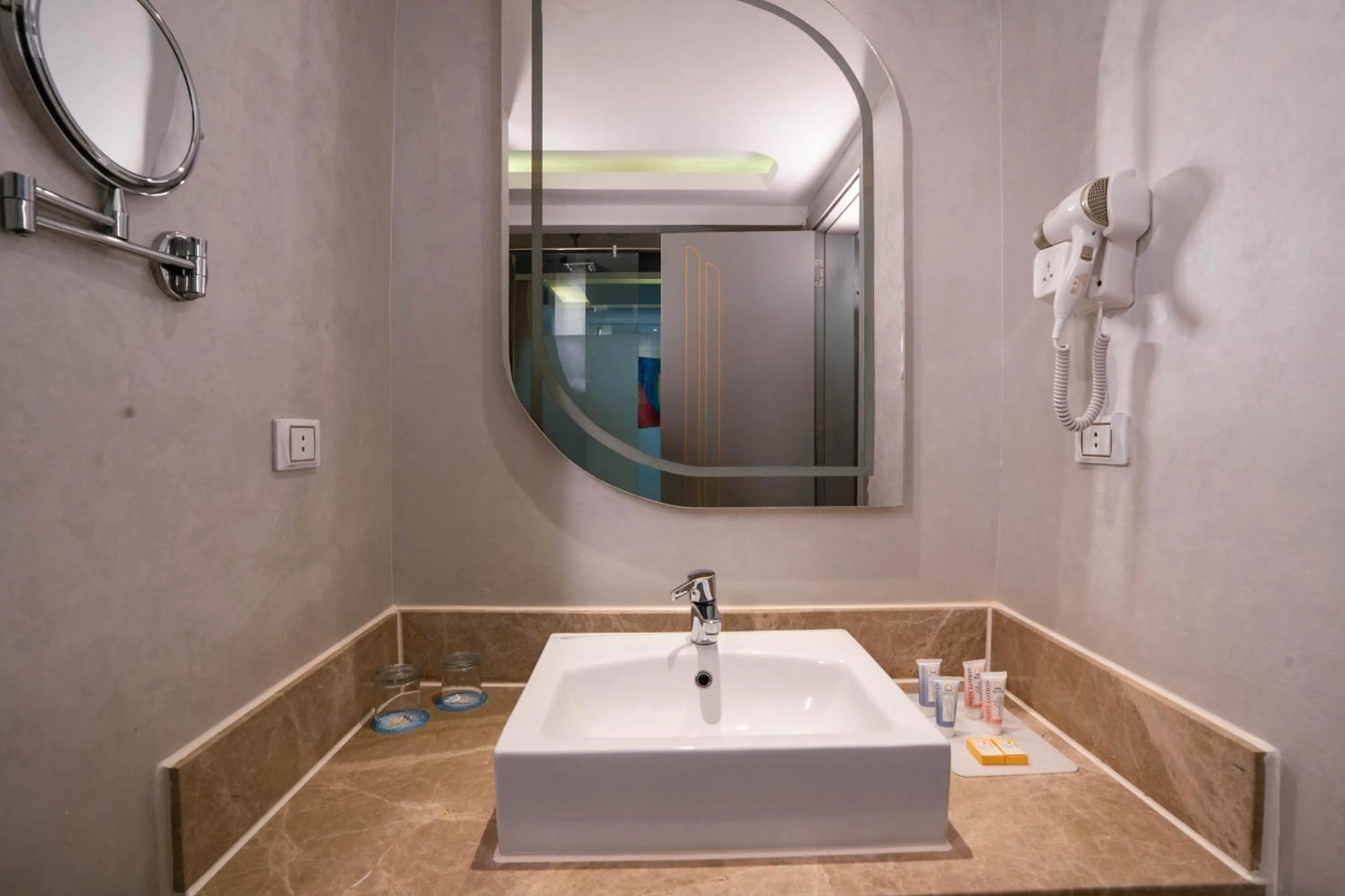 Bathroom in Bellagio Beach Resort & Spa