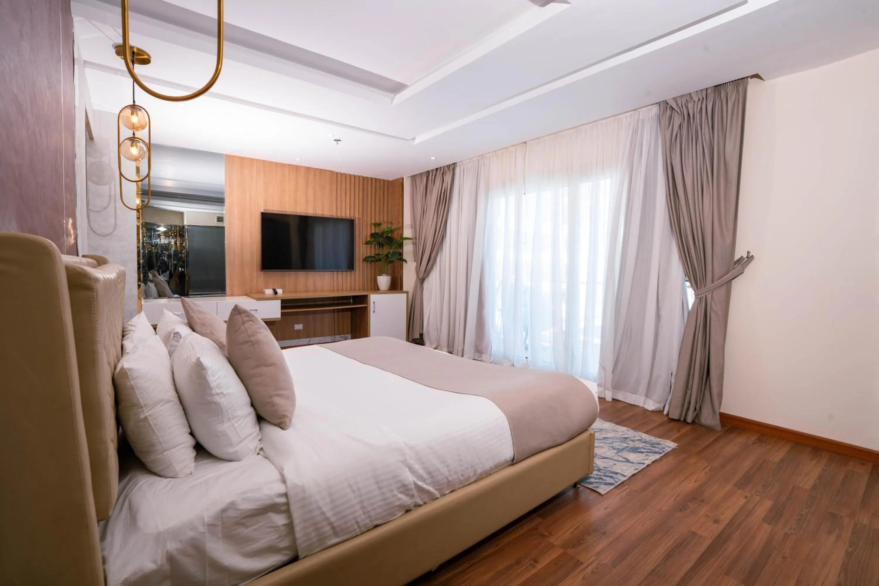 Bed in Bellagio Beach Resort & Spa