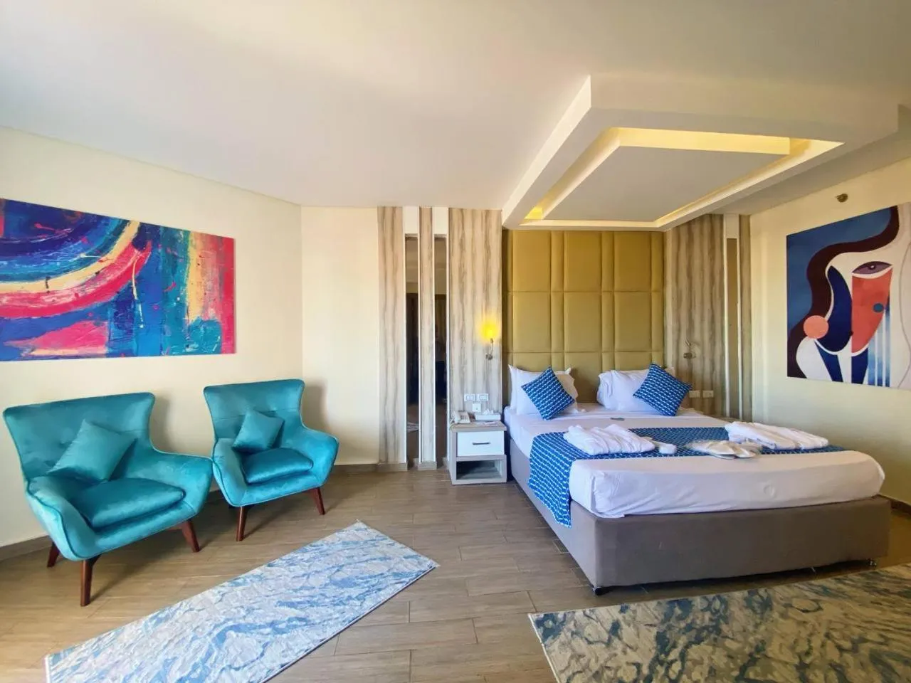 Bedroom, Bed in Bellagio Beach Resort & Spa