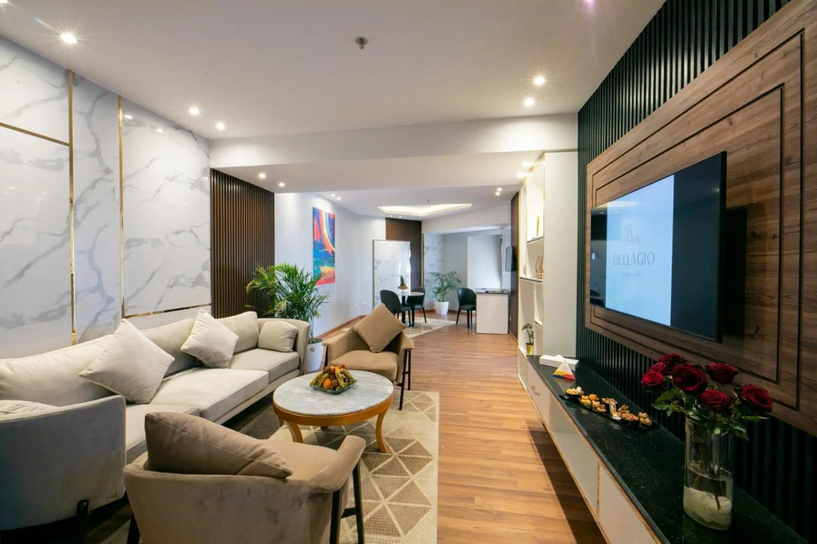 TV and multimedia in Bellagio Beach Resort & Spa