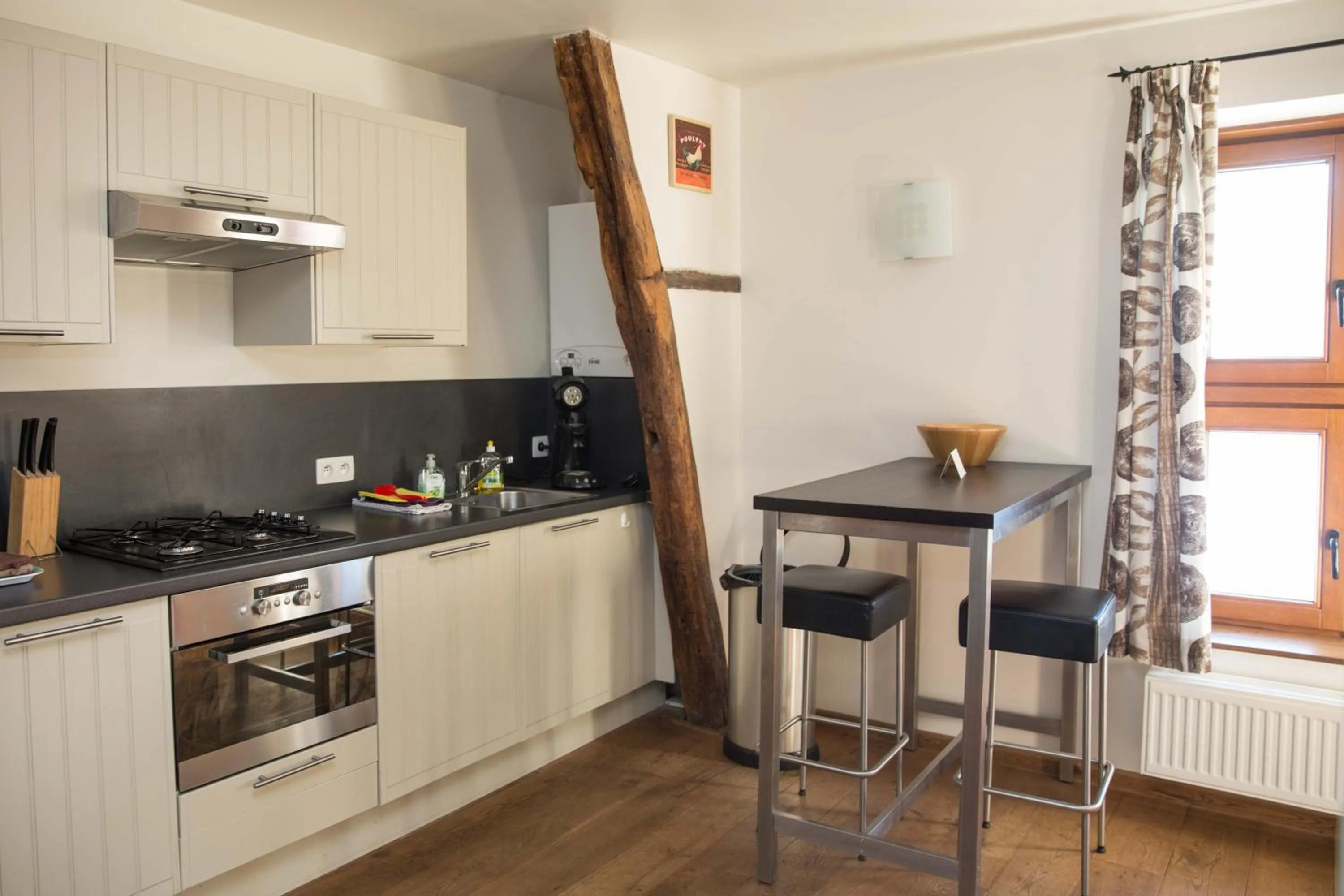 B&B Ferme de Leuze Rustieke Gîtes nabij Durbuy, eigen laadpalen