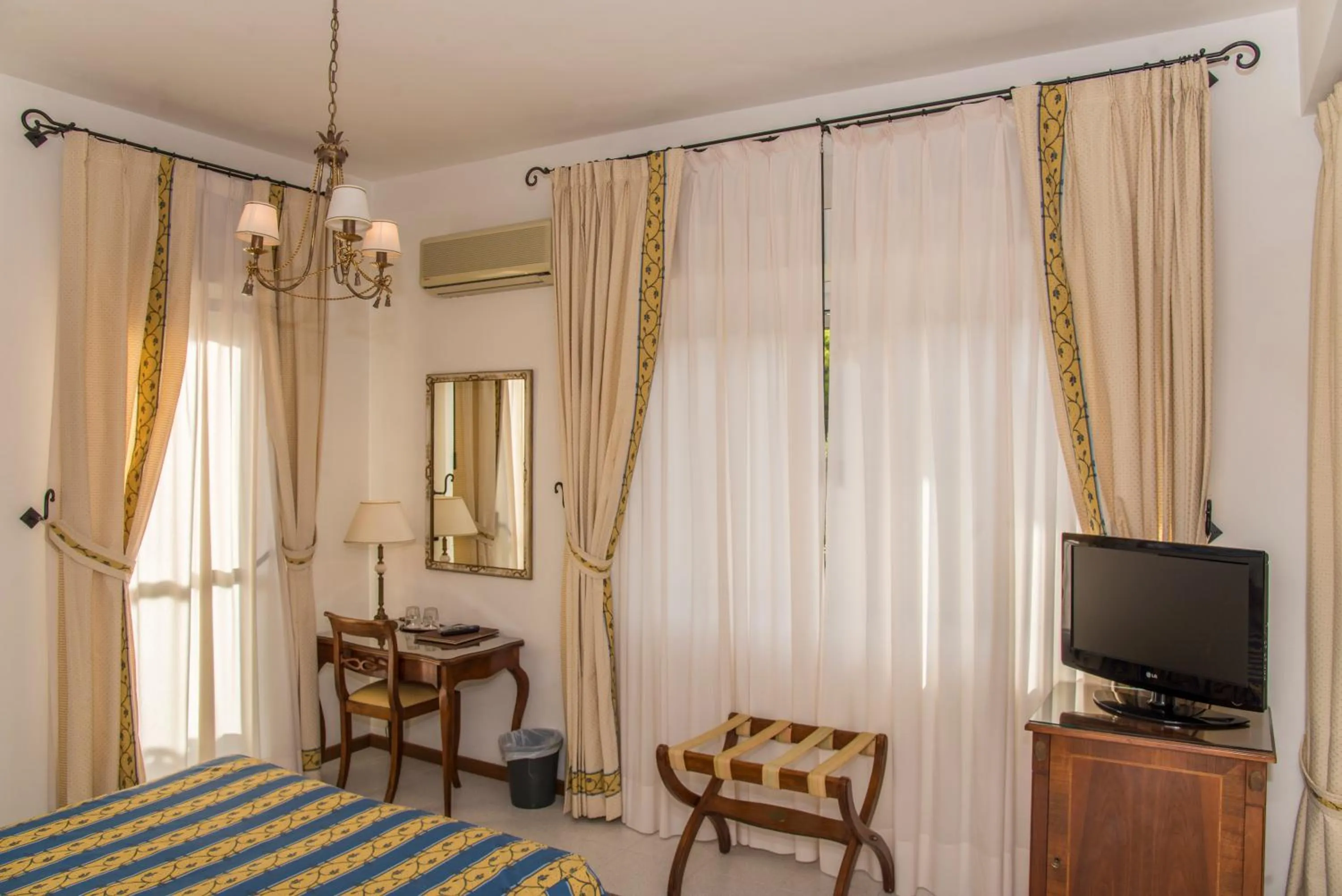 Day in Hotel Miramare