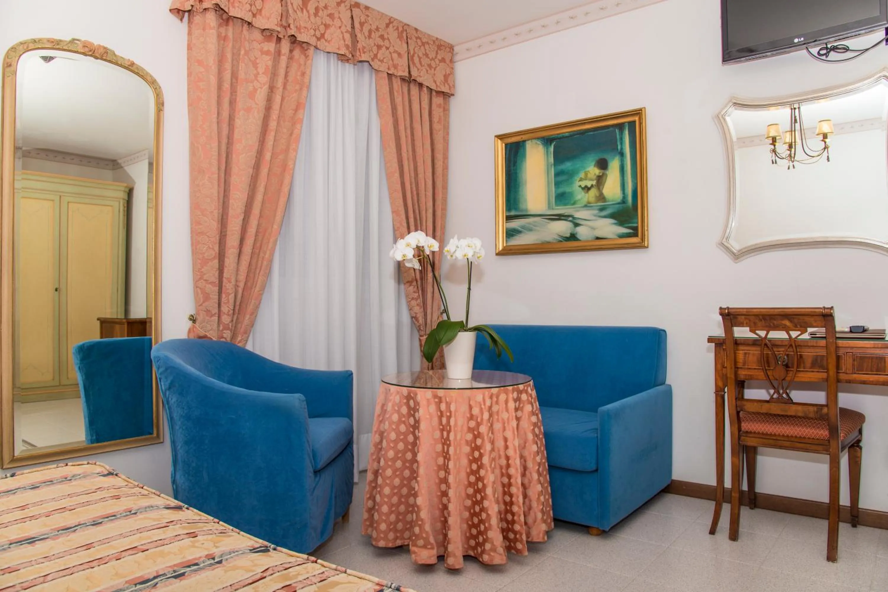 Decorative detail in Hotel Miramare