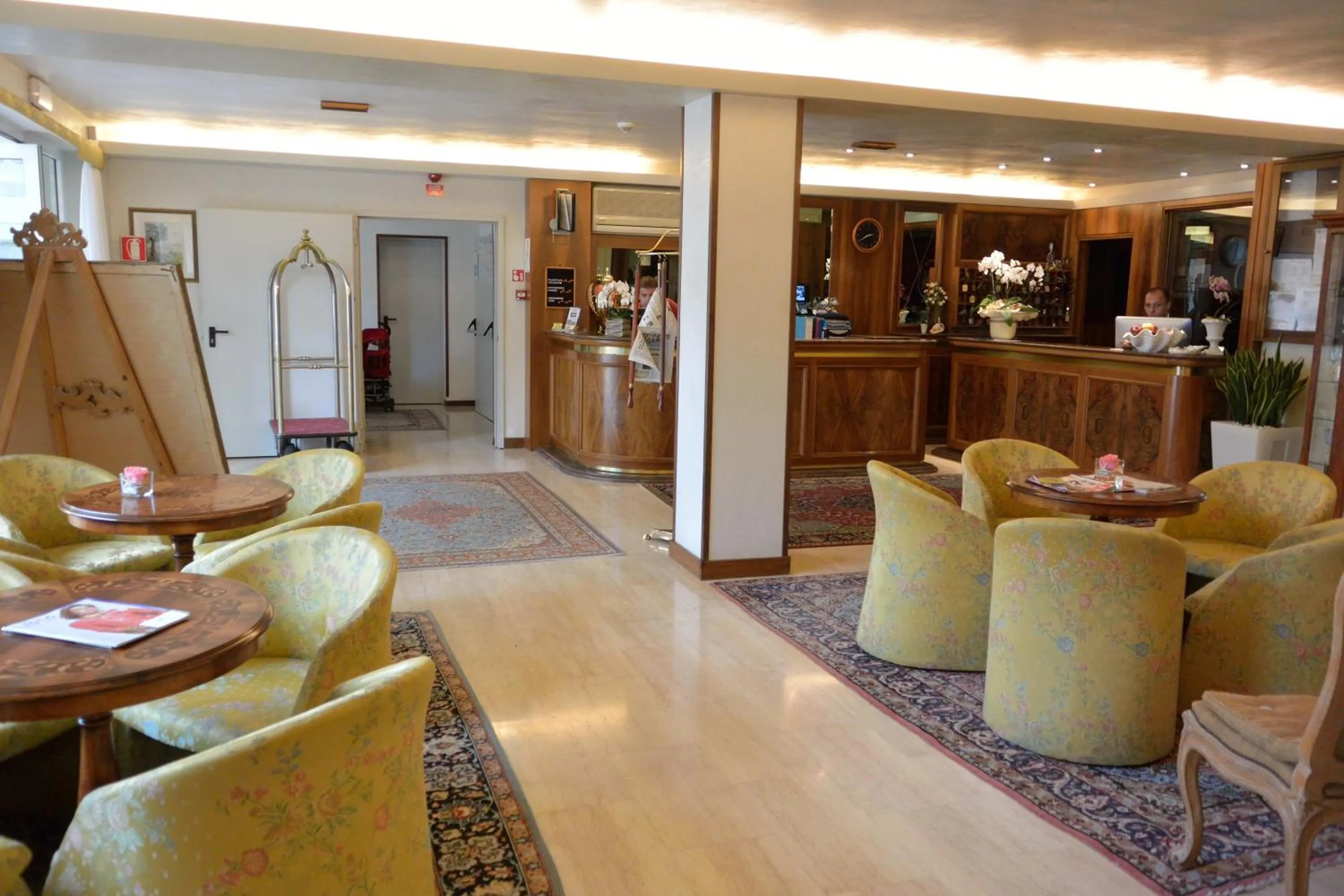 Lobby or reception in Hotel Miramare