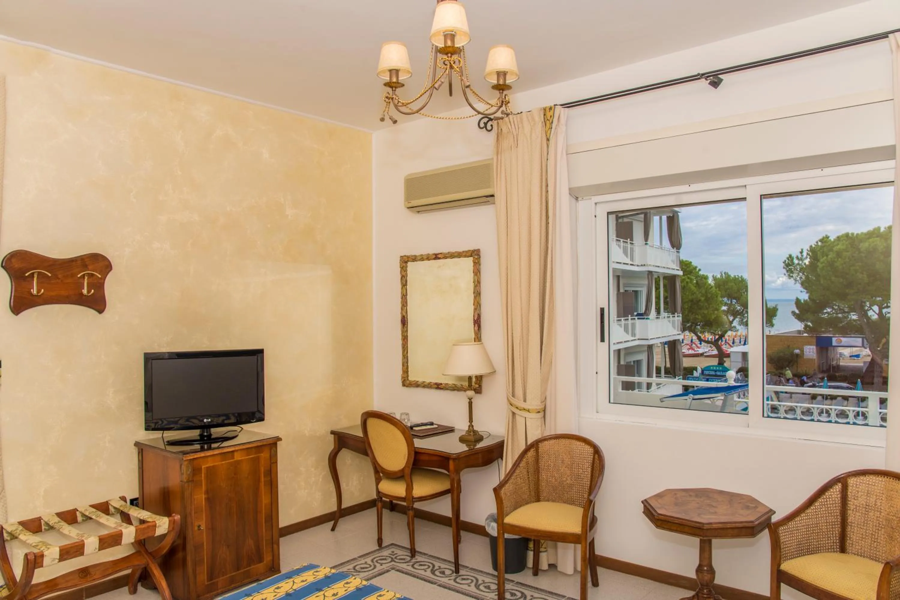 Day in Hotel Miramare