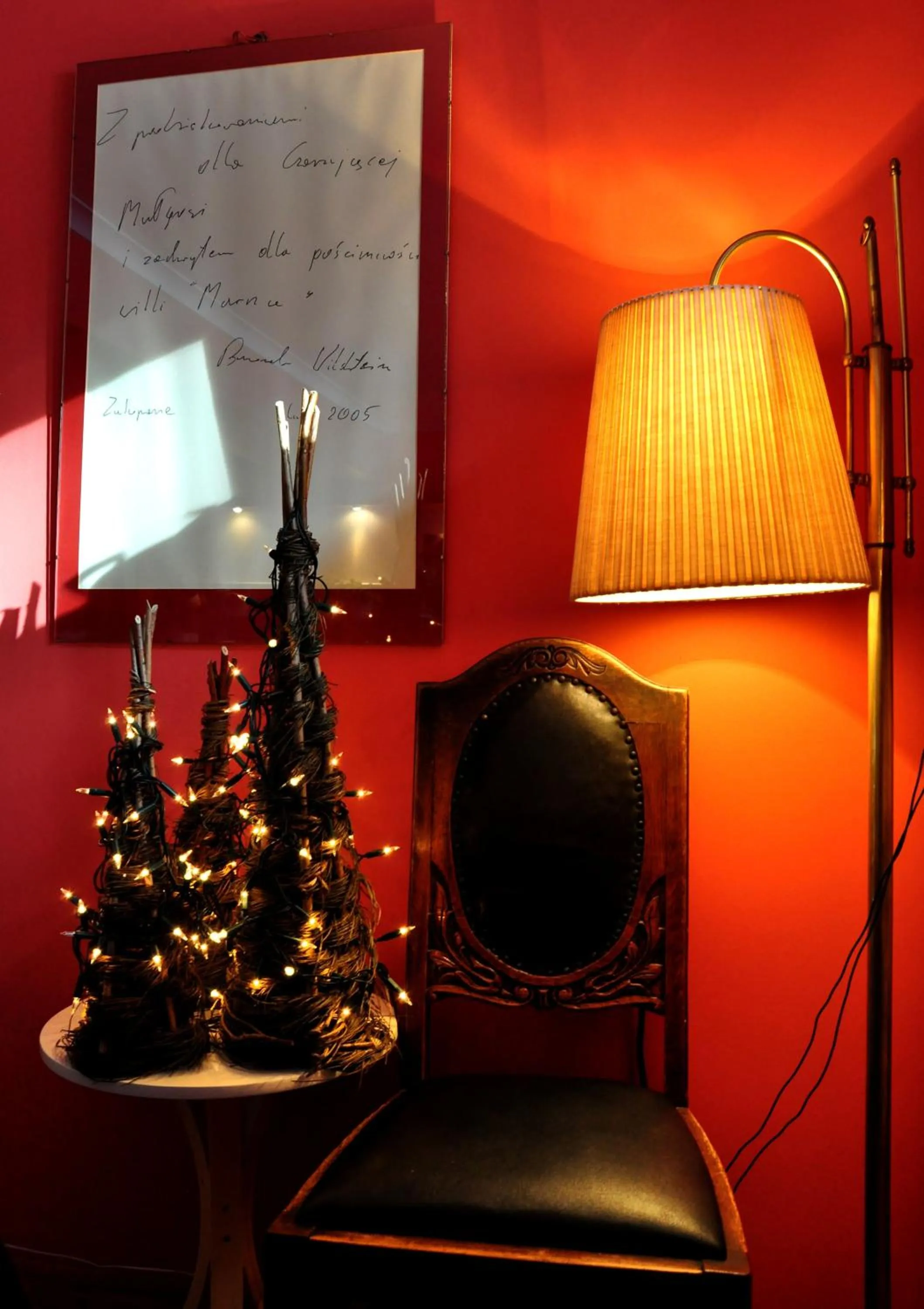 Decorative detail in Willa Marma B&B