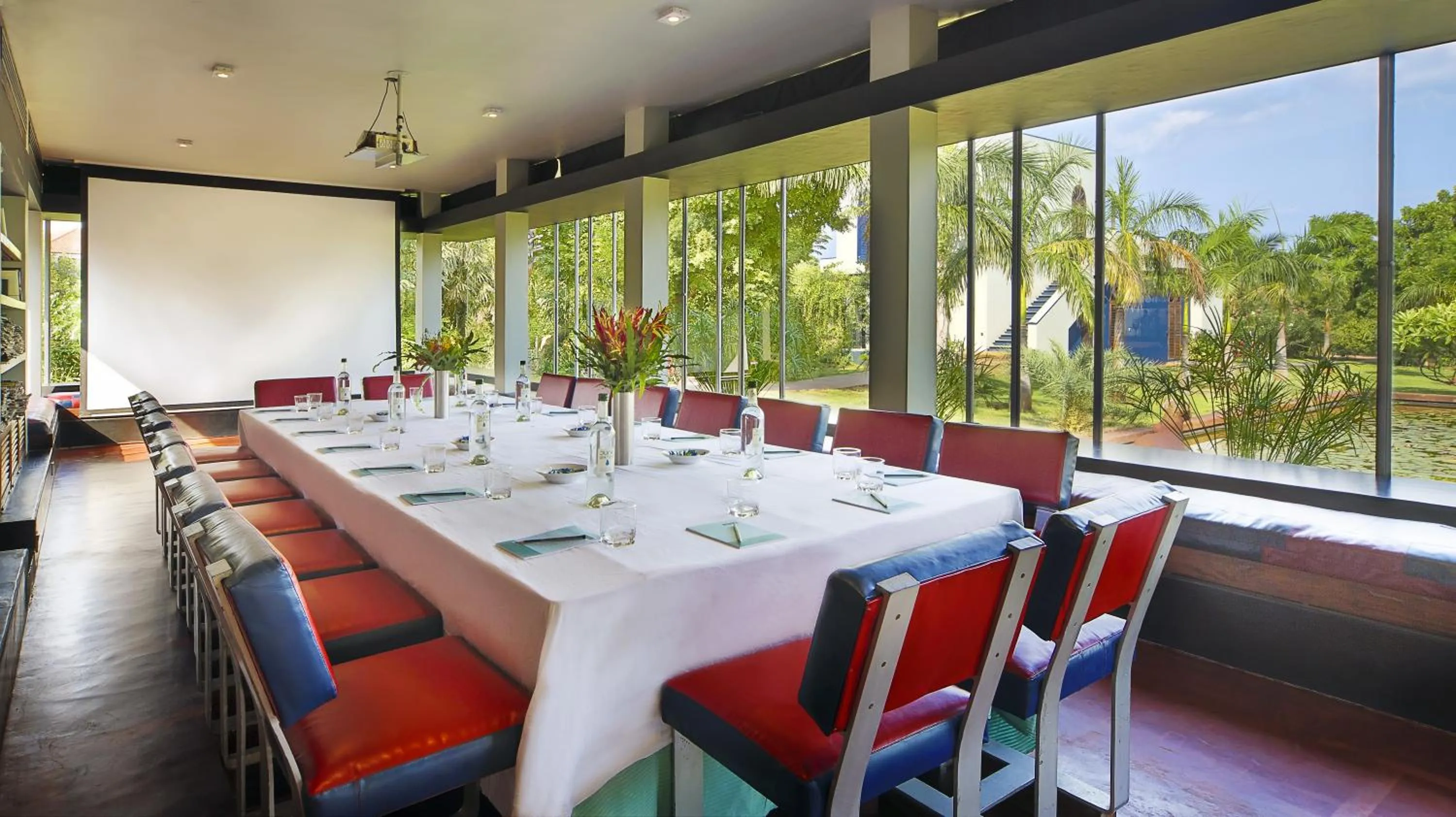 Lounge or bar in The Dune Eco Village and Spa - Pondicherry