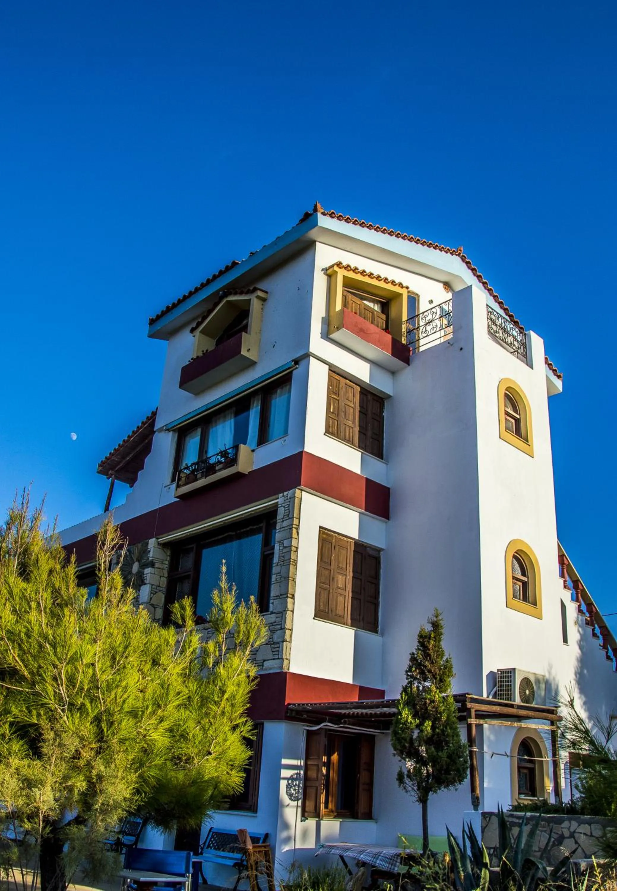 Bird's eye view in Iliatoras