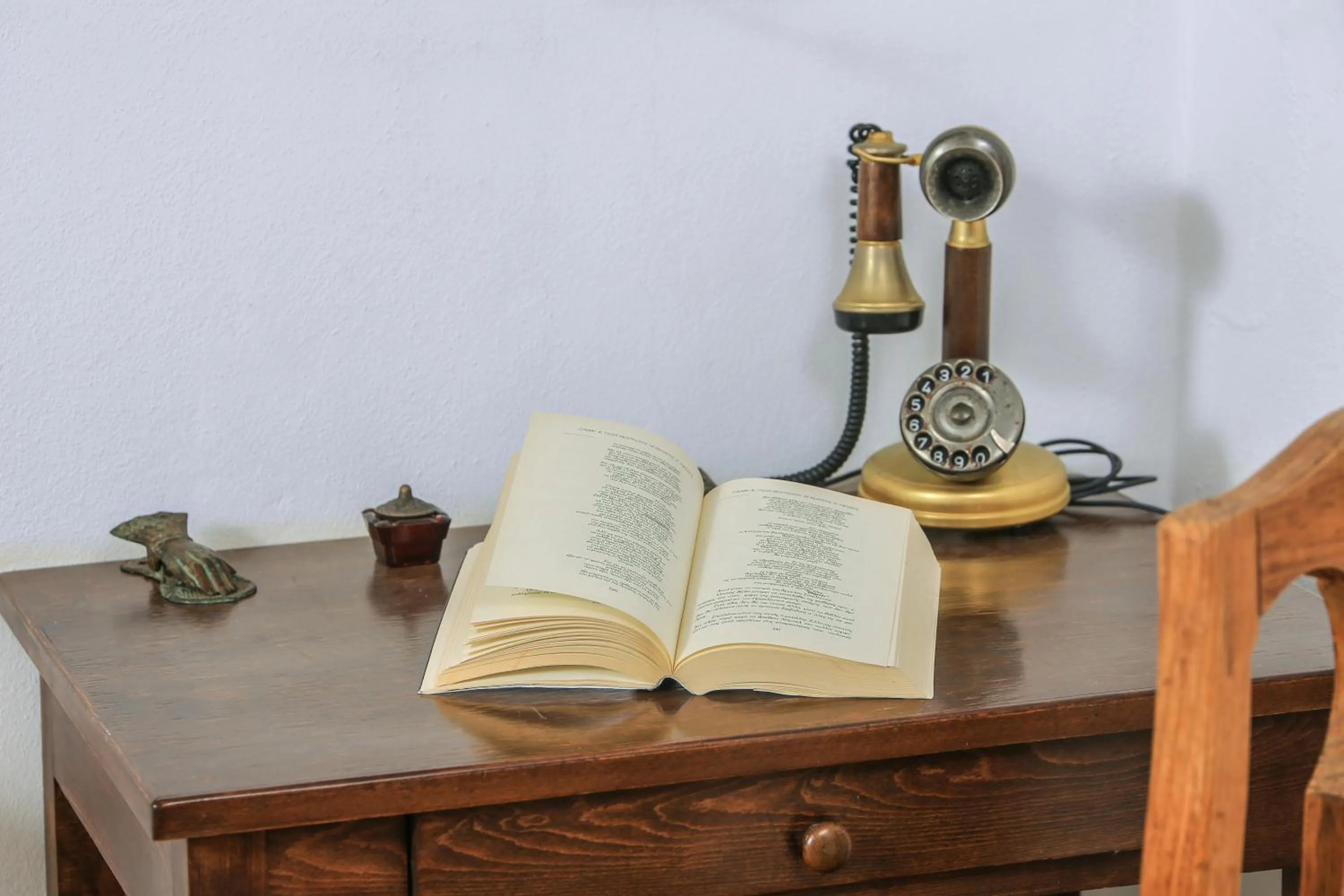 Decorative detail in Iliatoras