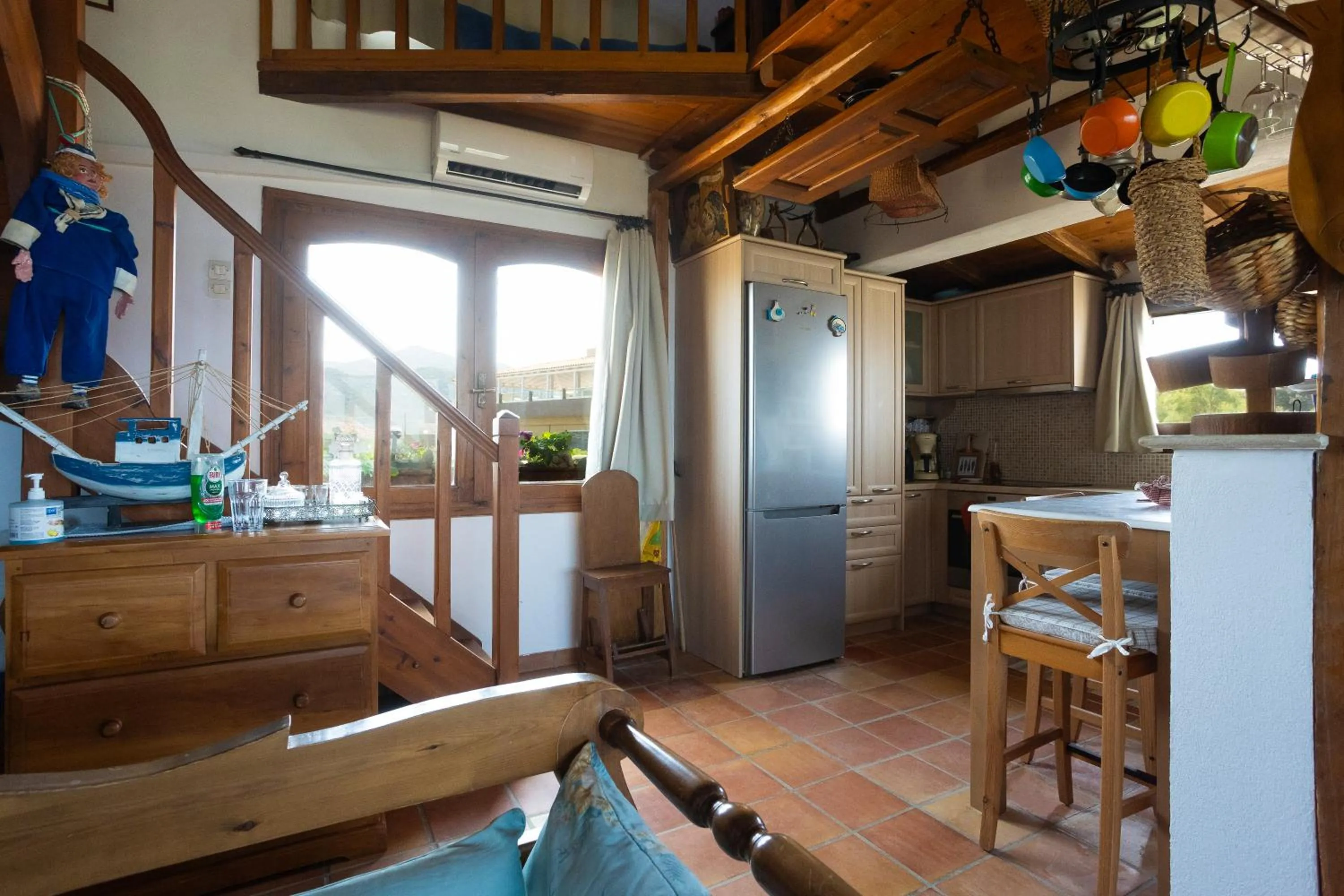 Kitchen or kitchenette in Iliatoras