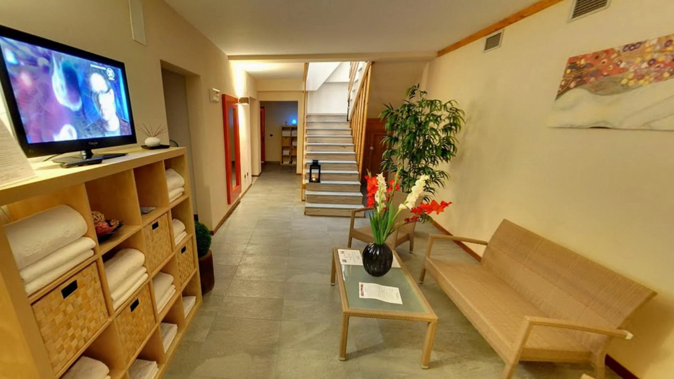 Communal lounge/ TV room in Hotel Boton D'Or & Wellness a La Thuile