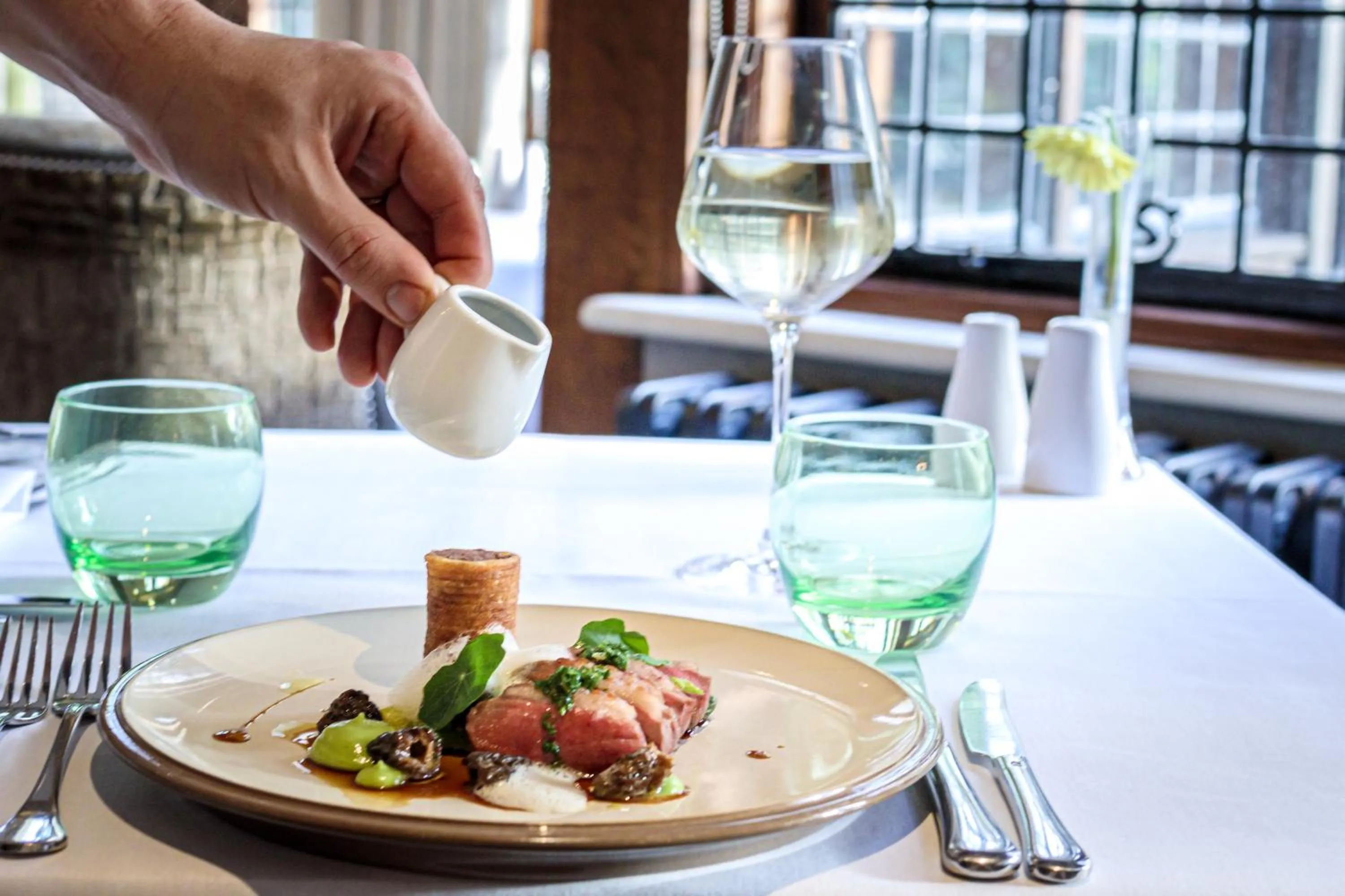 Food and drinks in Langshott Manor - Luxury Hotel Gatwick