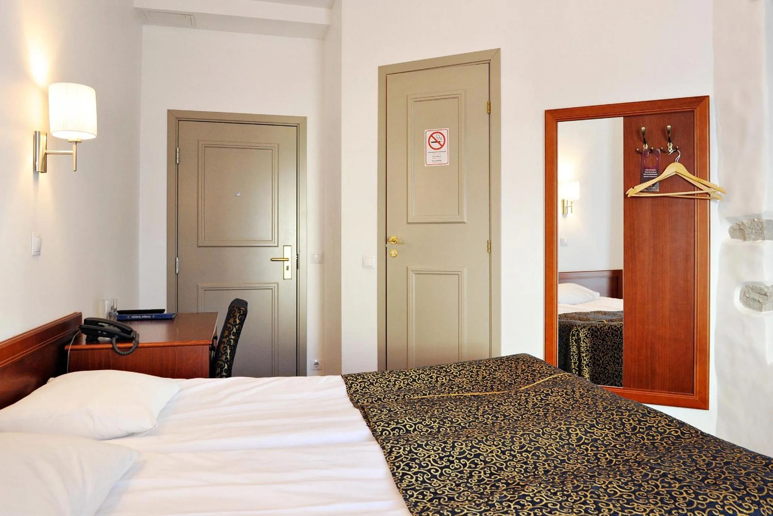 Bed in Gotthard Residents