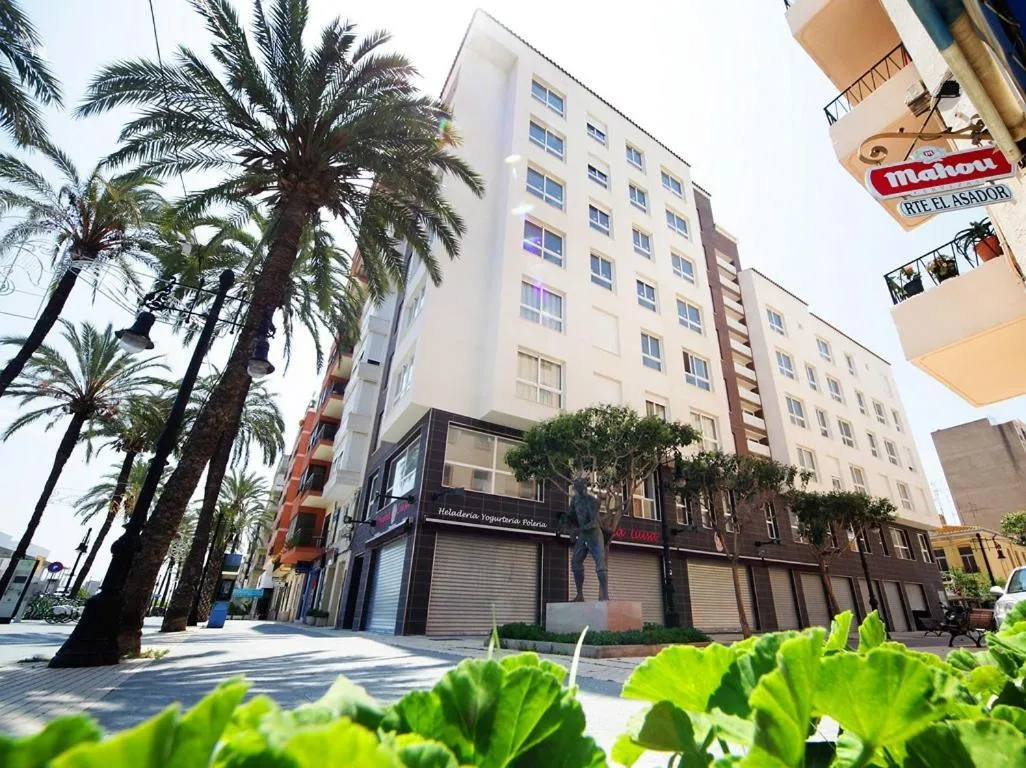 Apartamentos Marina Suites