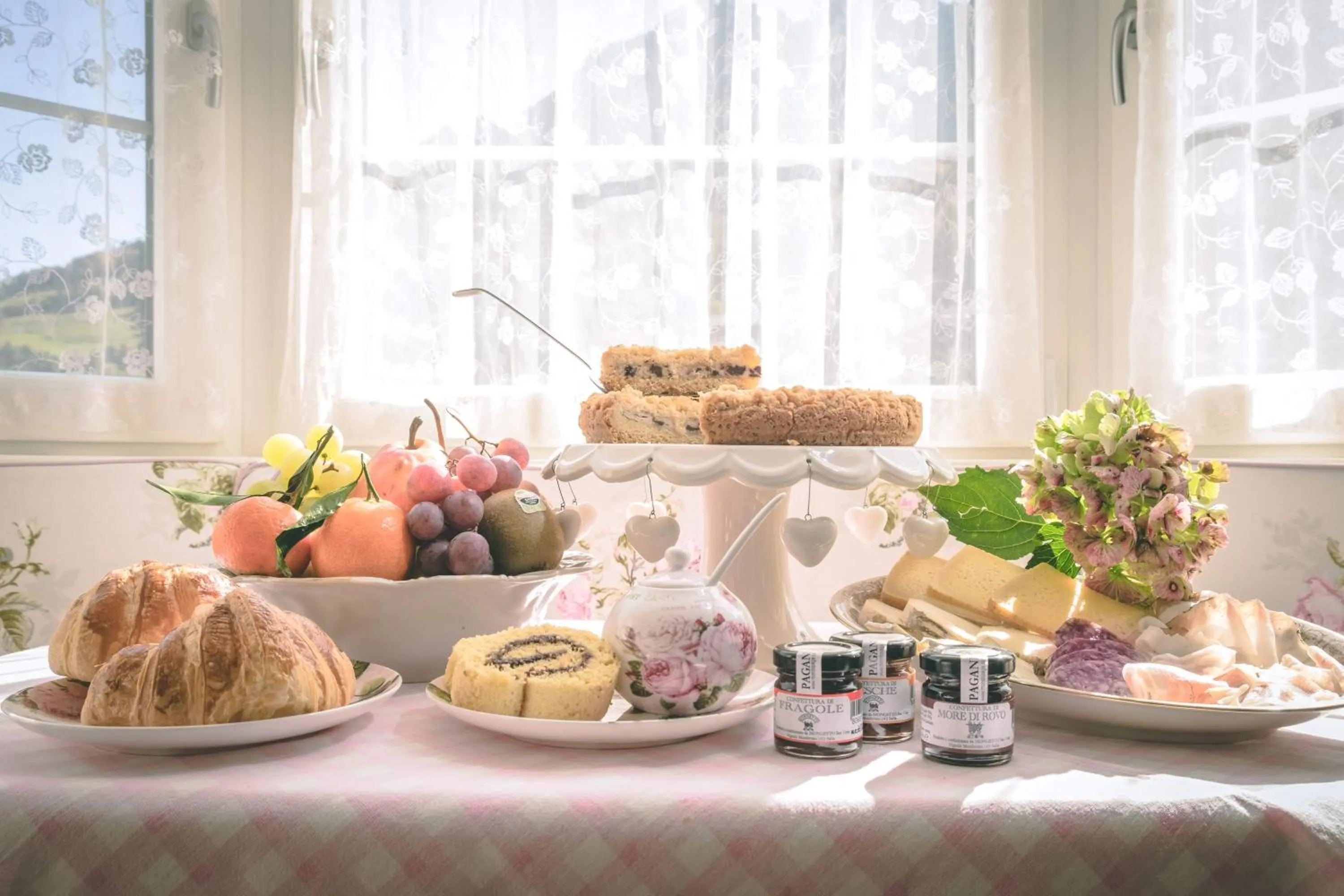 Food and drinks in B&B Casa Dolce Casa