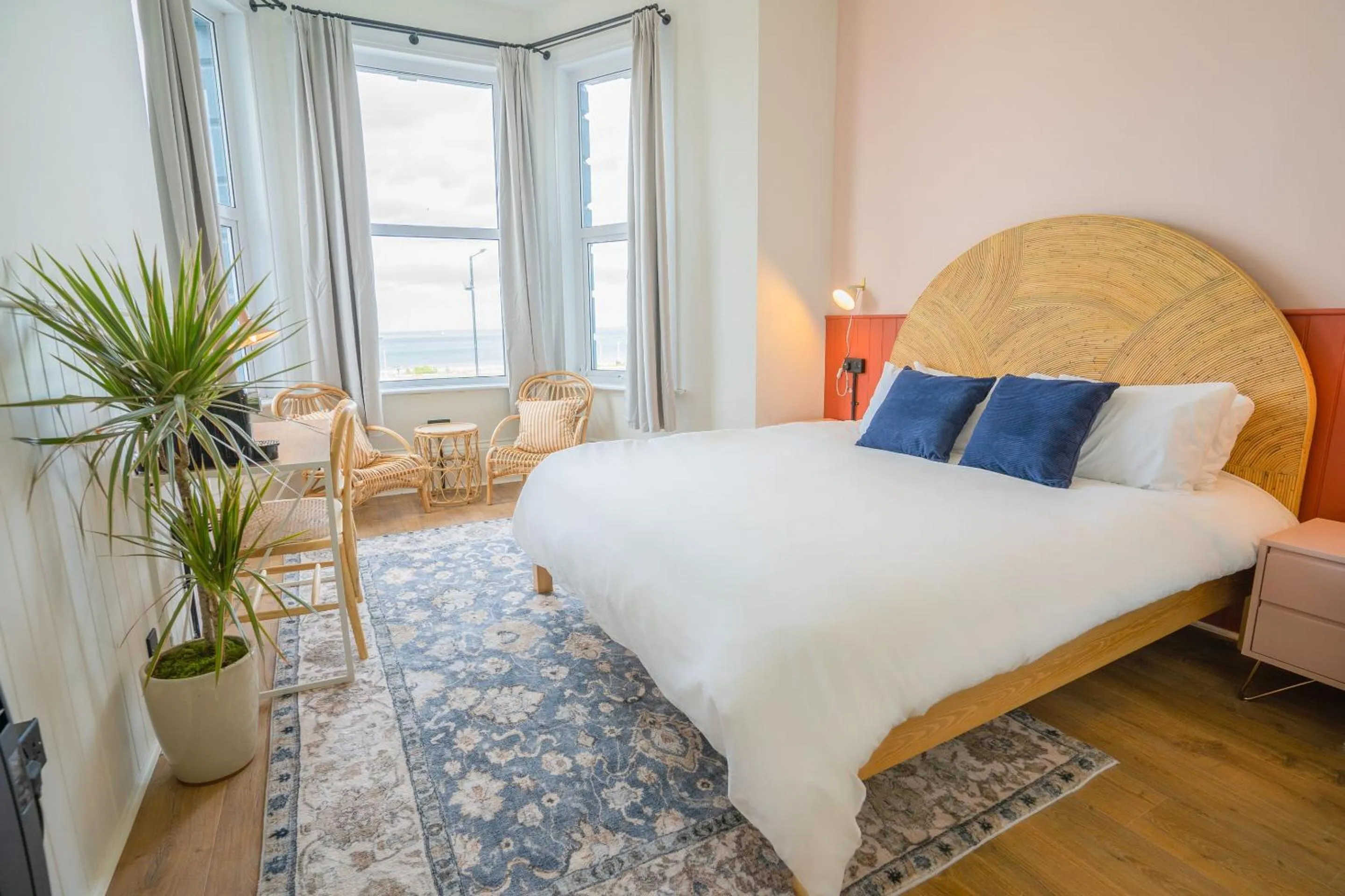 Photo of the whole room in Selina Margate