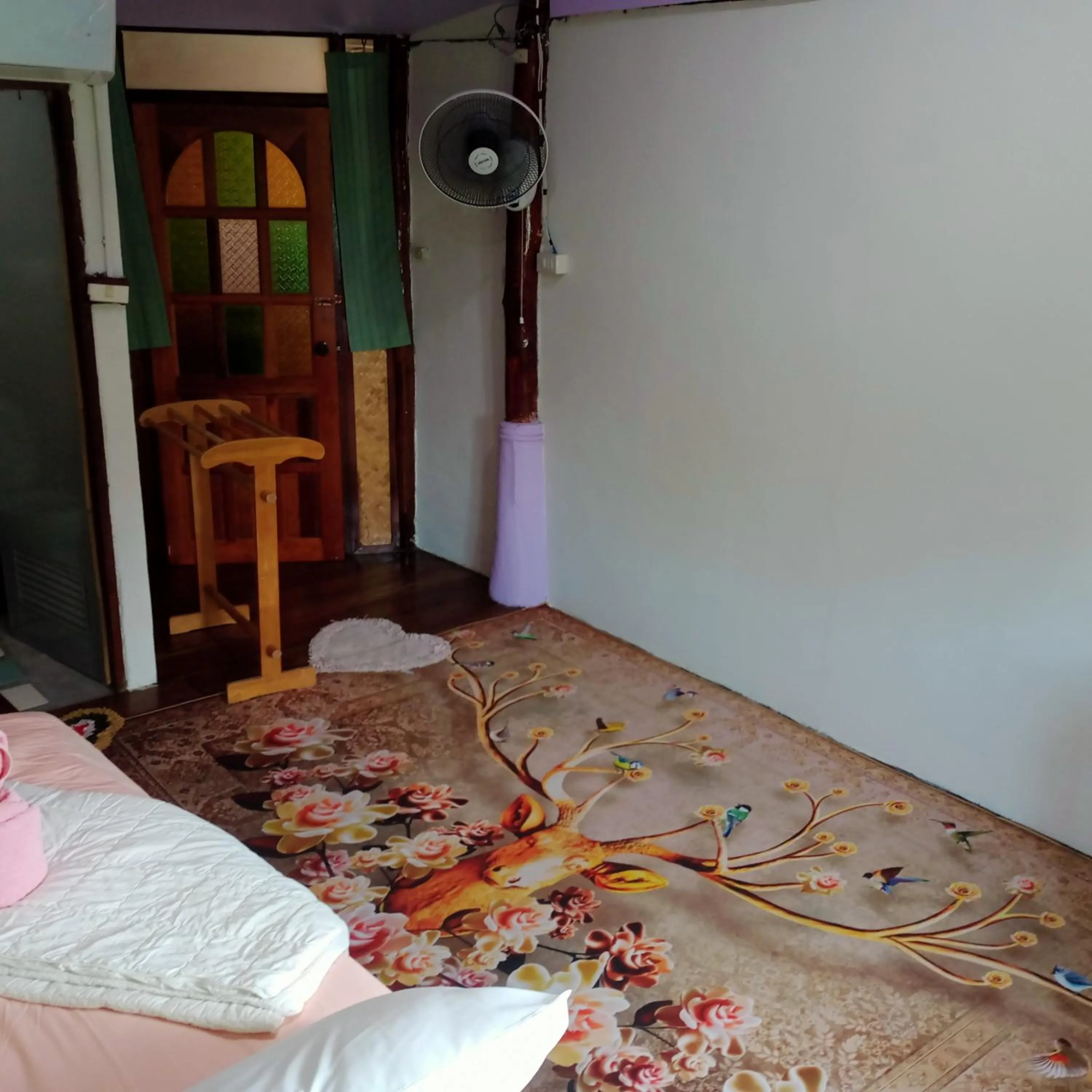 Bed in Comon Bungalow HaadChaoPhao