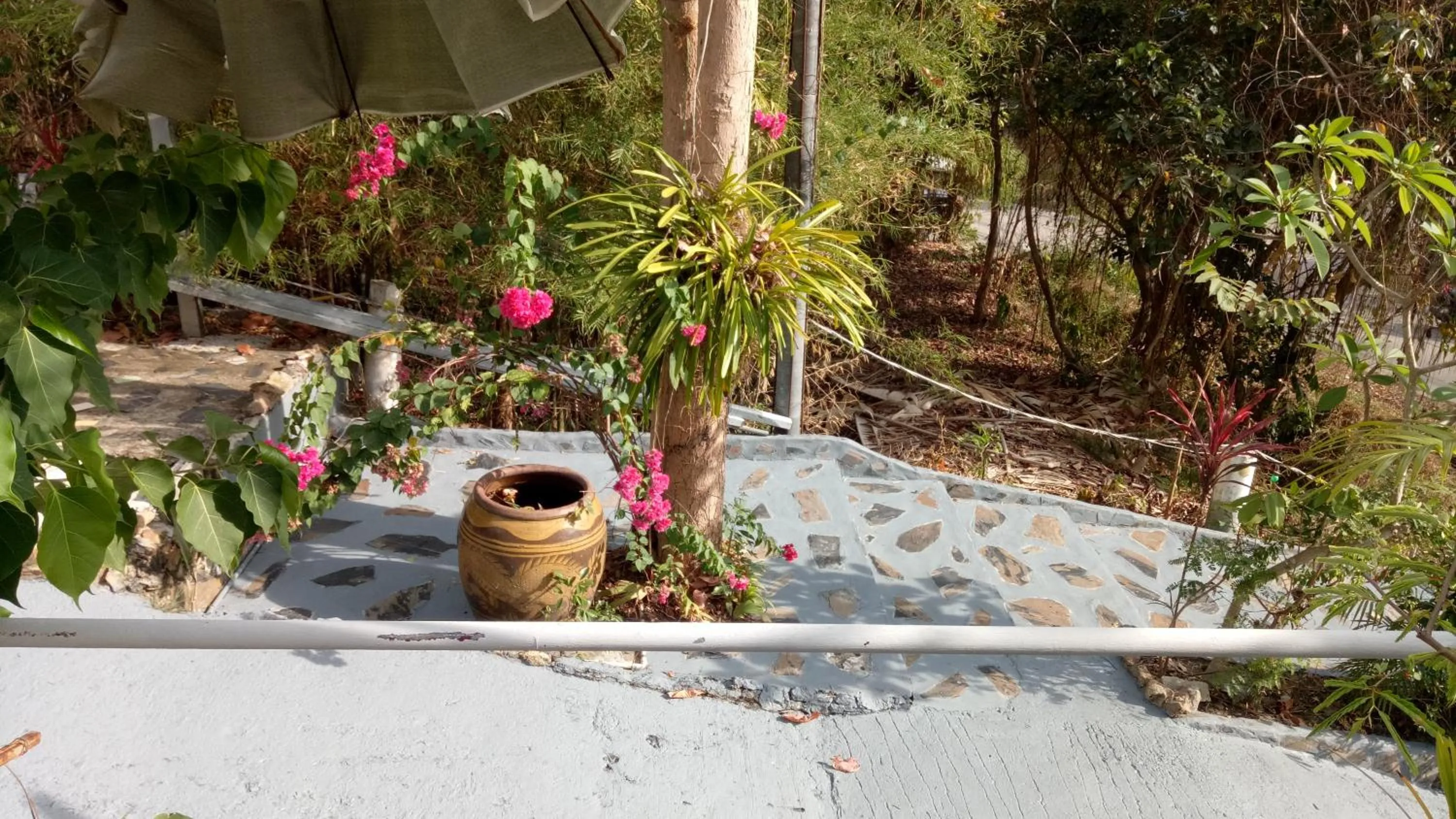 Comon Bungalow HaadChaoPhao