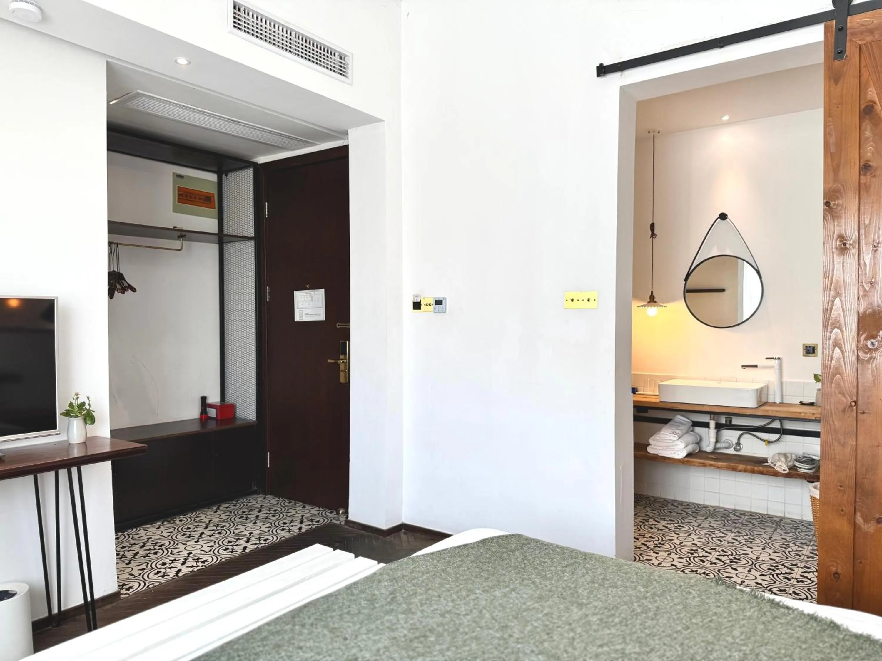 Bed in Suzhou Unique Space Design Art Hotel