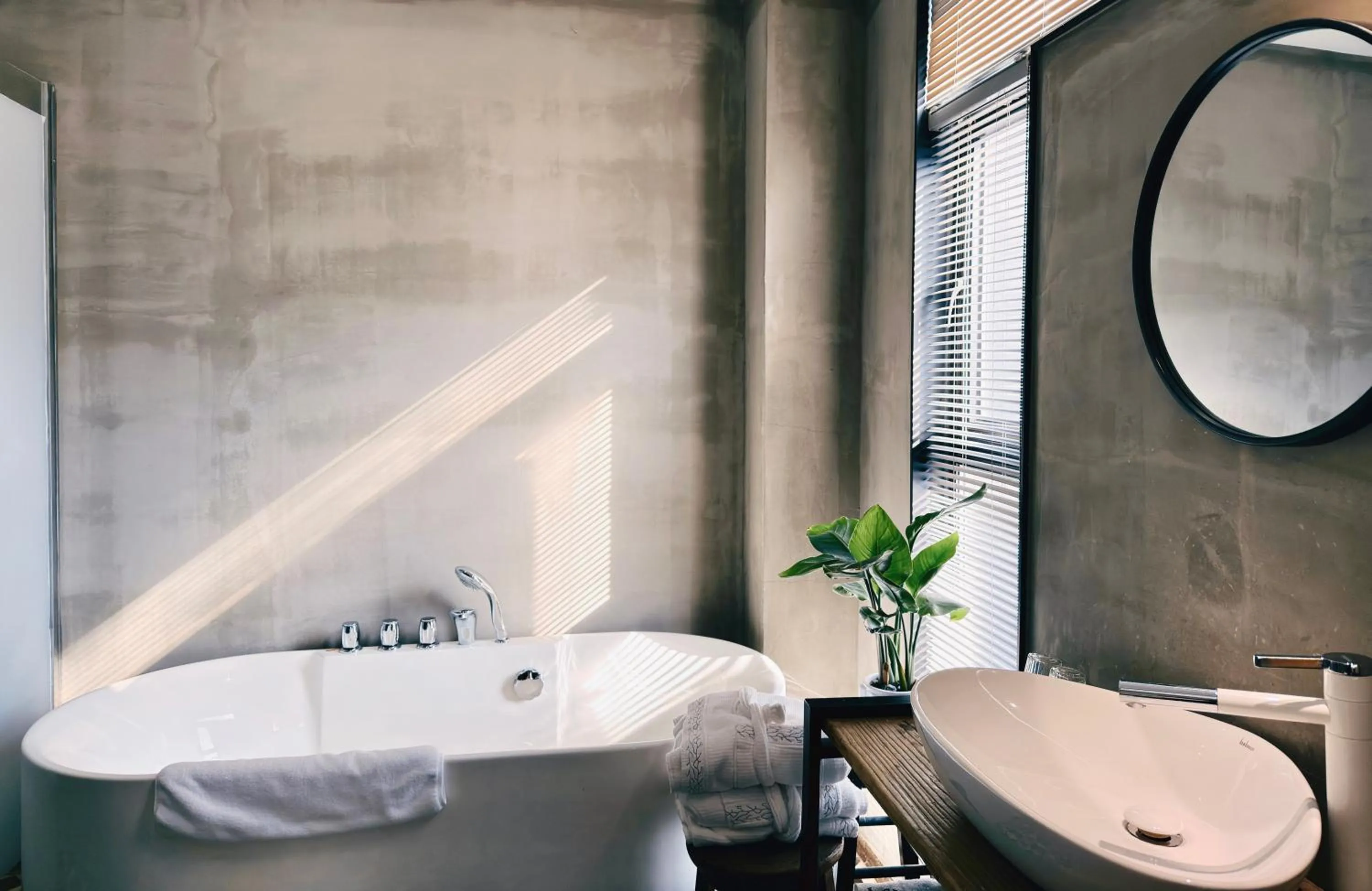 Suzhou Unique Space Design Art Hotel