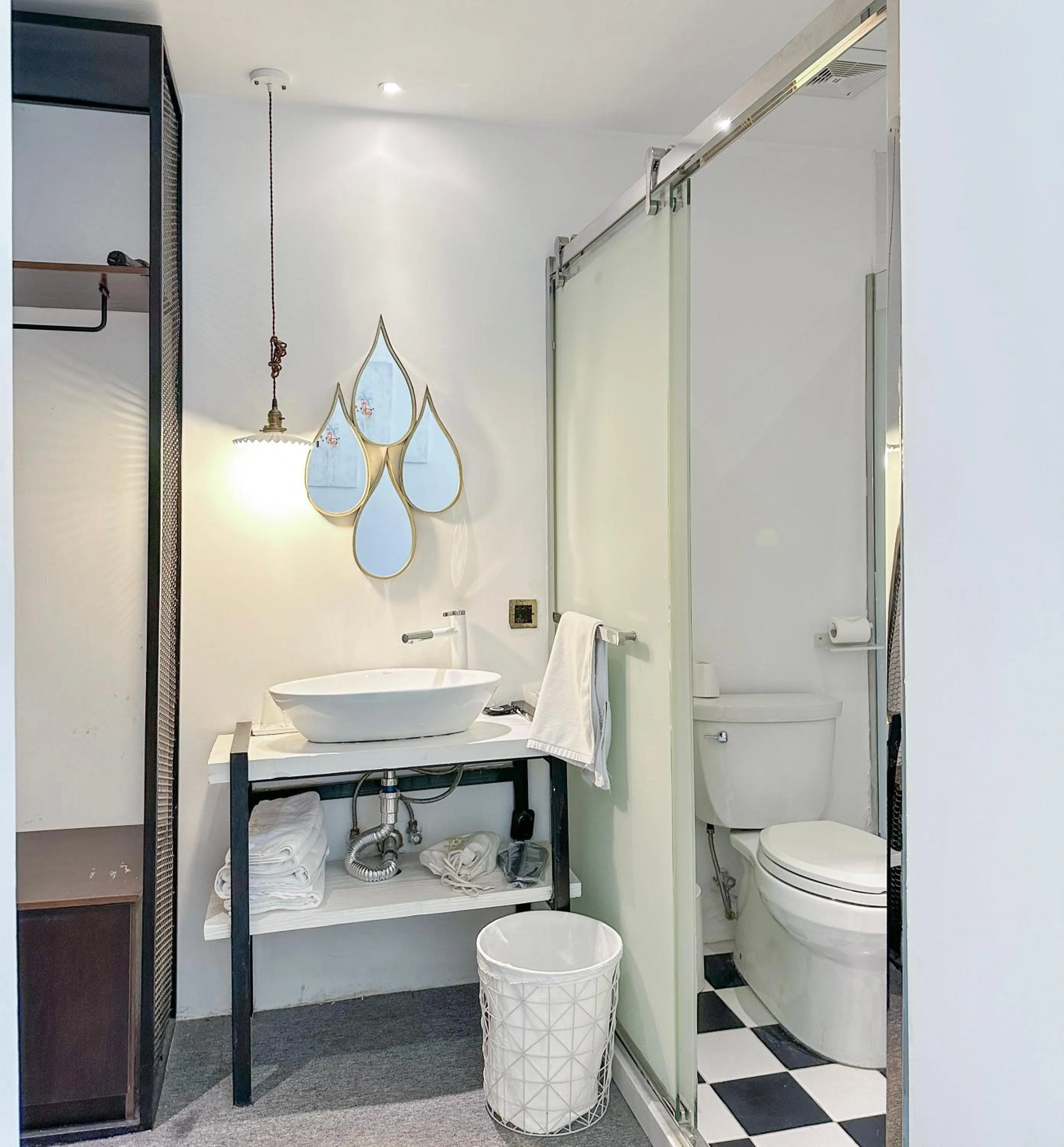 Toilet in Suzhou Unique Space Design Art Hotel