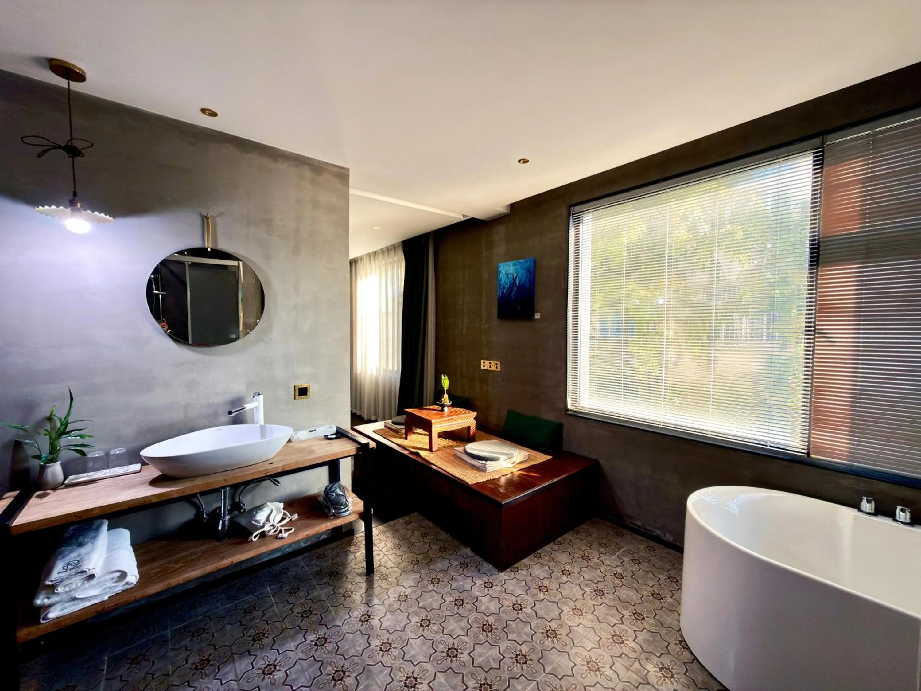 Suzhou Unique Space Design Art Hotel