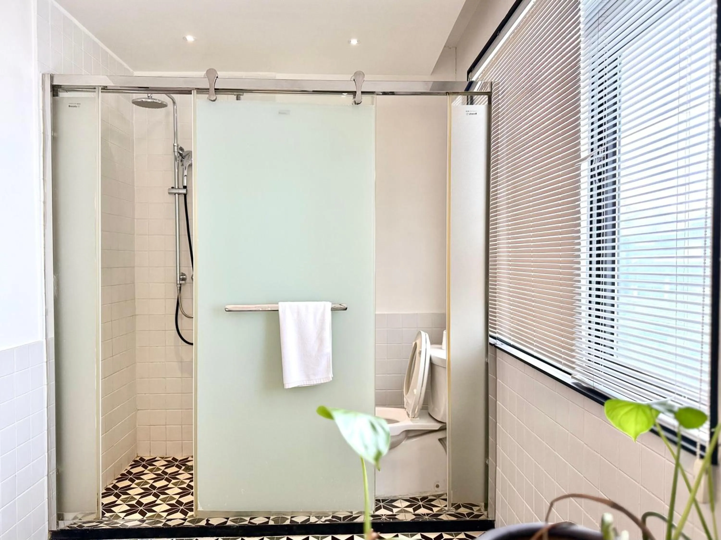 Bathroom in Suzhou Unique Space Design Art Hotel