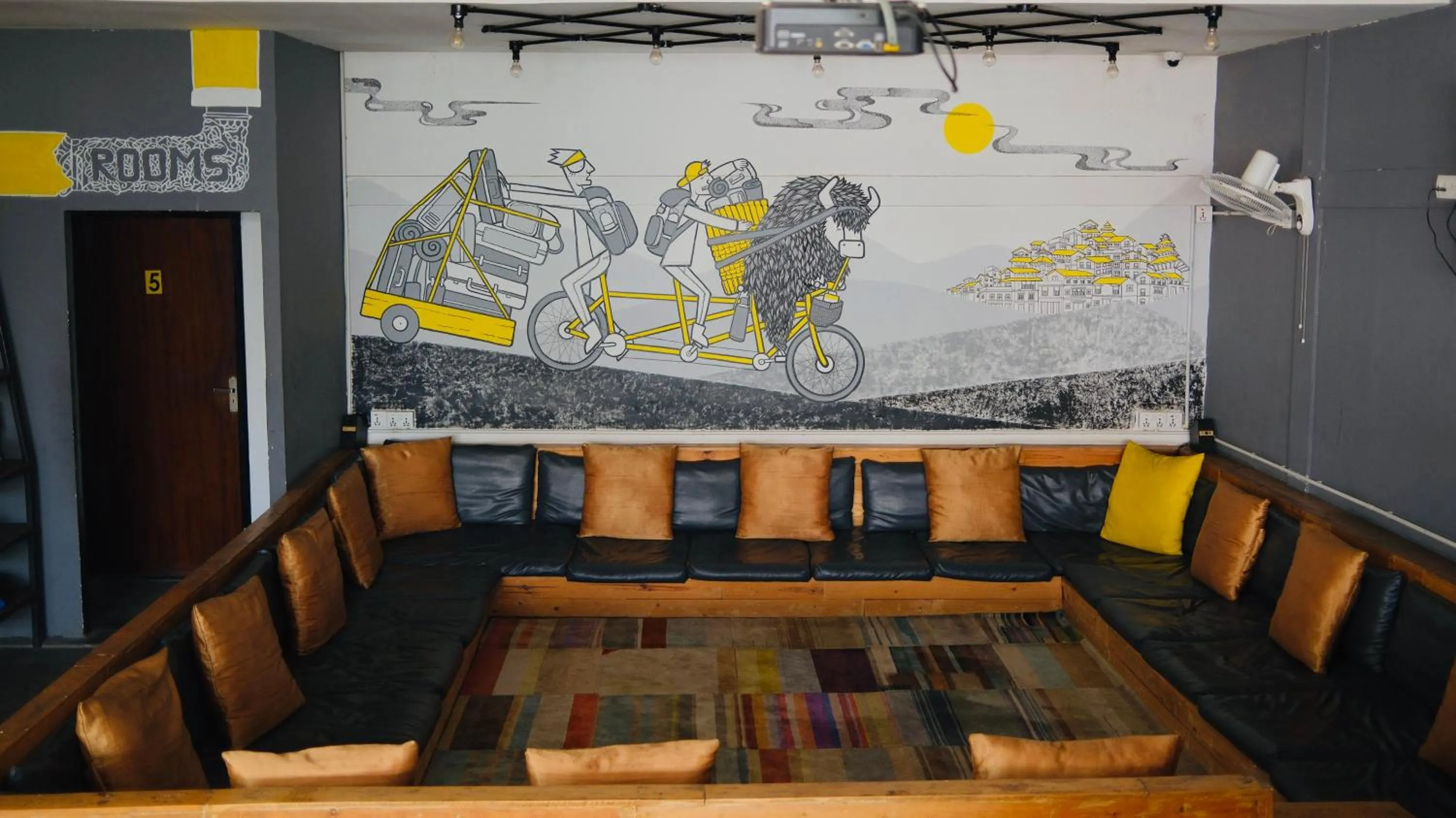 Property building in Yakety Yak Hostel