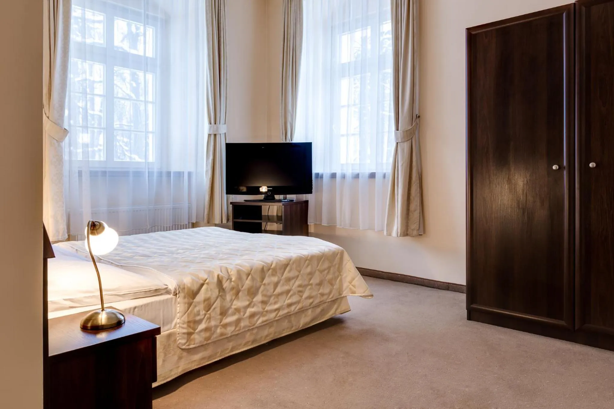 TV and multimedia, Bed in Pałac Spiż Miłków koło Karpacza