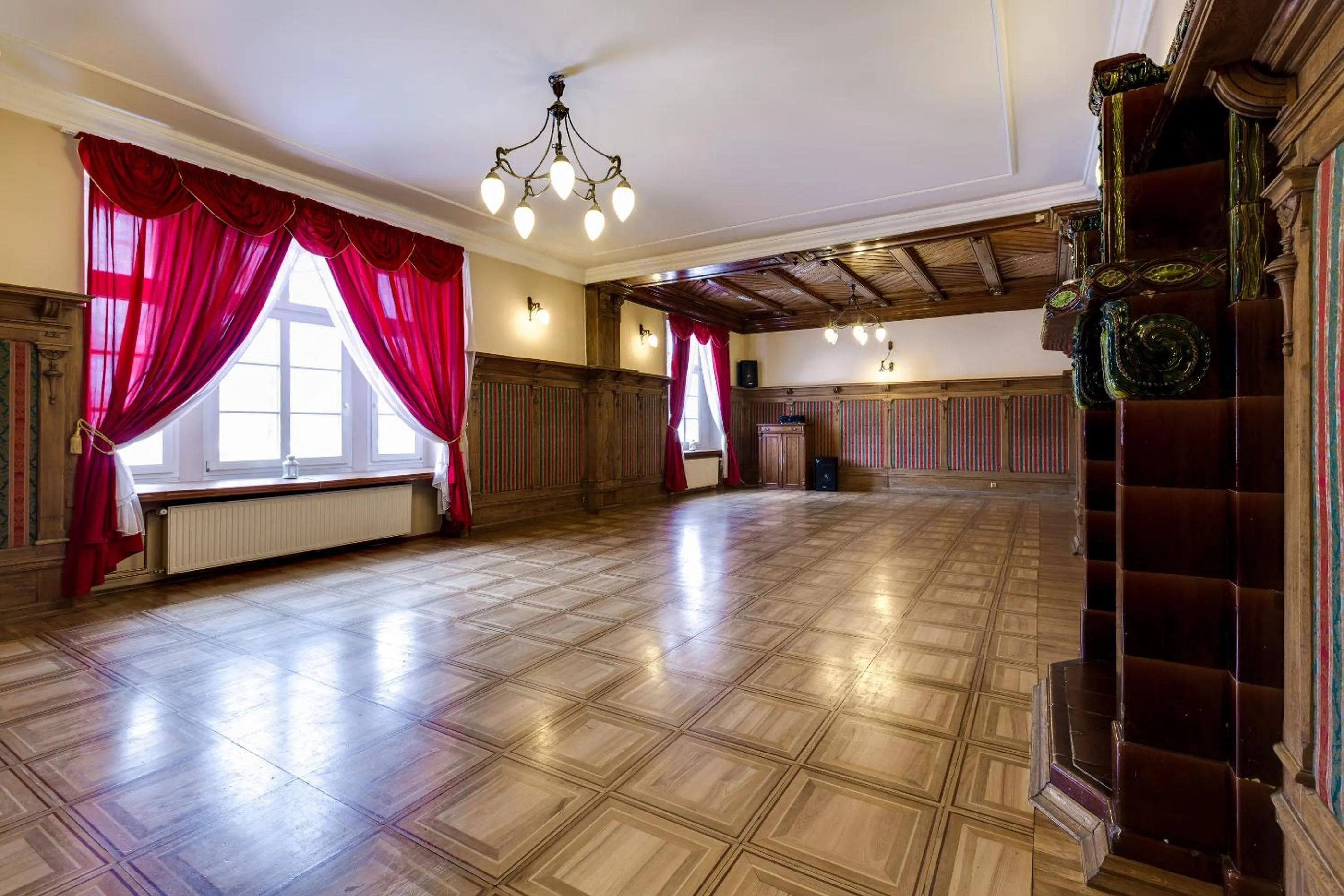 Day in Pałac Spiż Miłków koło Karpacza