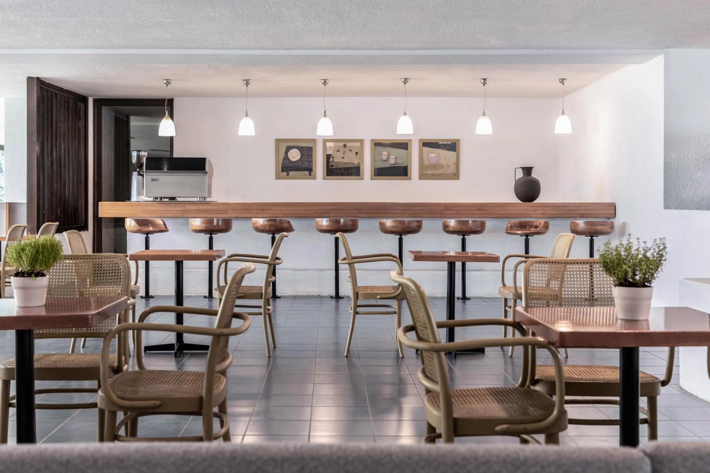 Lounge or bar in Amalia Hotel Olympia