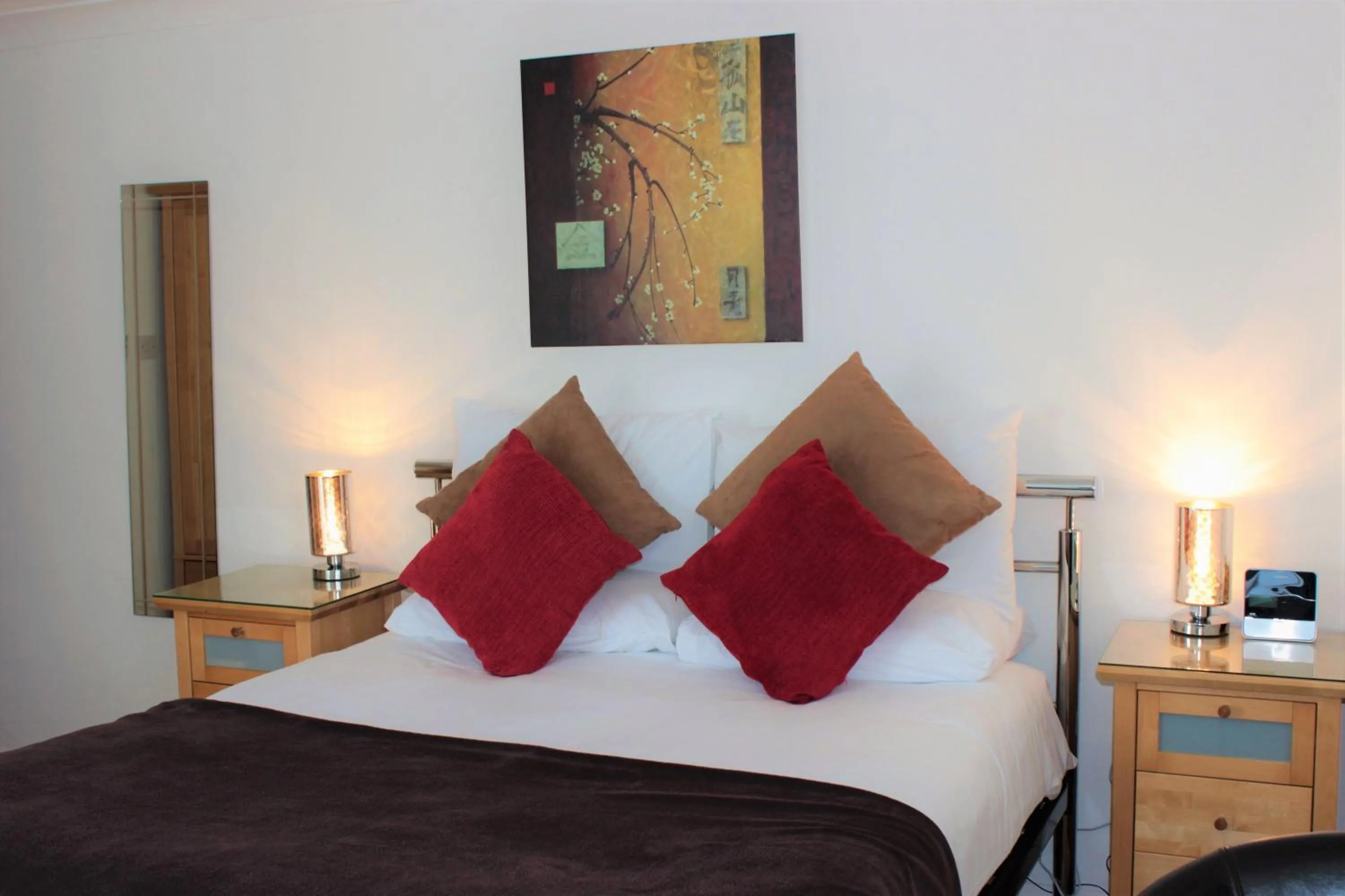 Bed in The P&M Paignton RESIDENCE