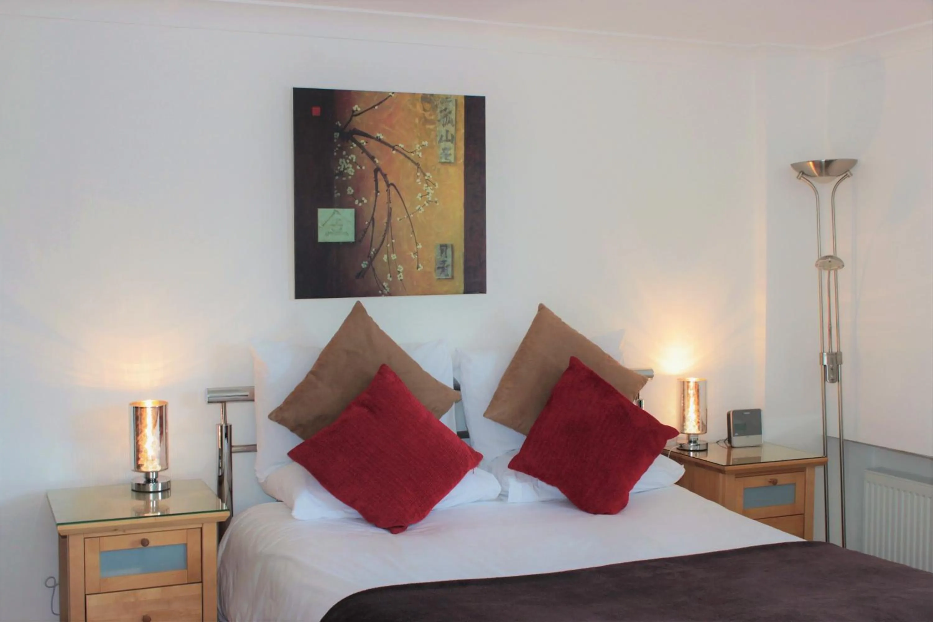 Bed in The P&M Paignton RESIDENCE