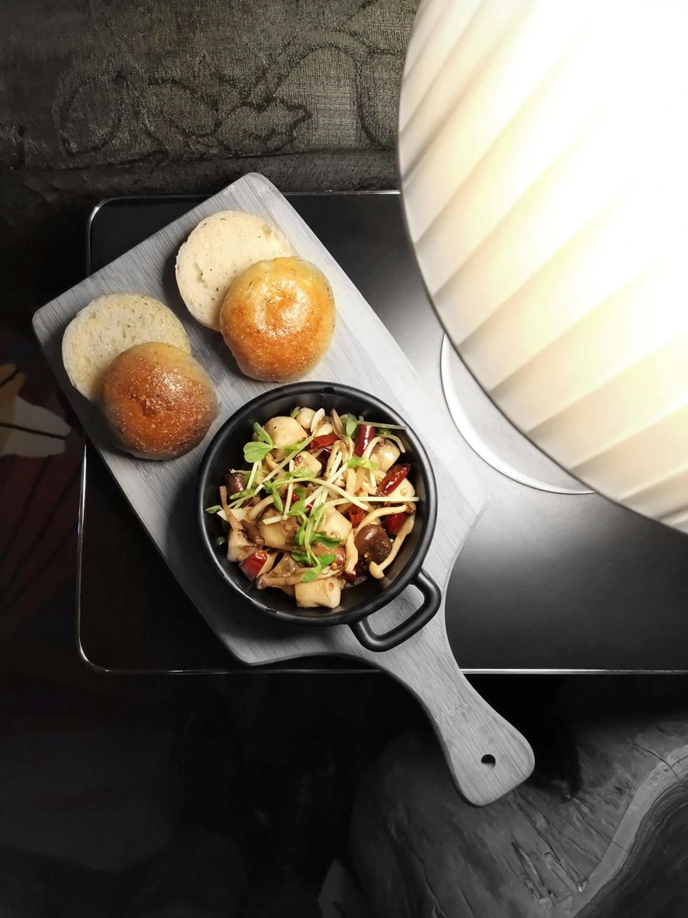 Restaurant/places to eat in Inhouse Hotel Grand