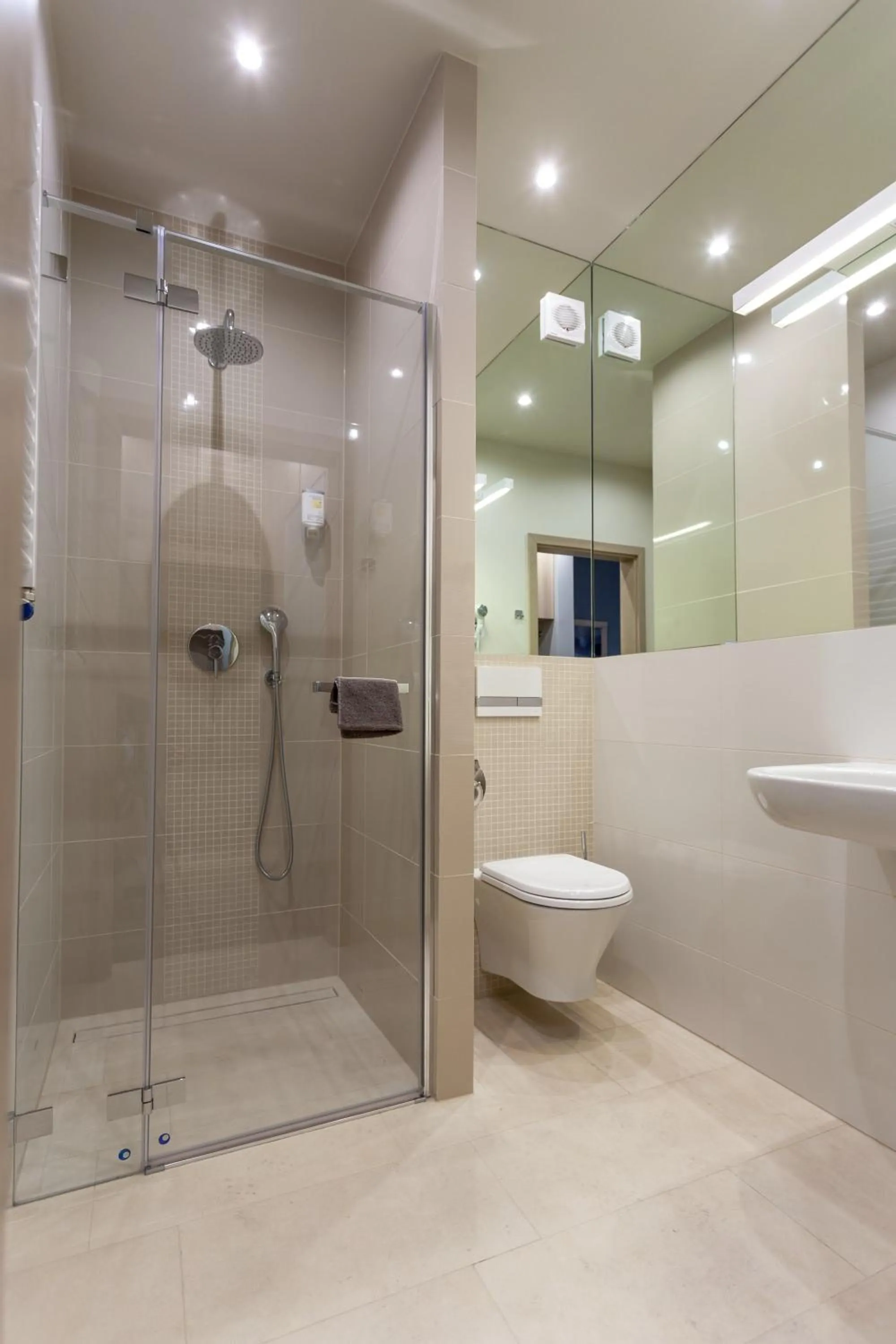 Bathroom in Hotel Ren & Restauracja Browar Kociewski