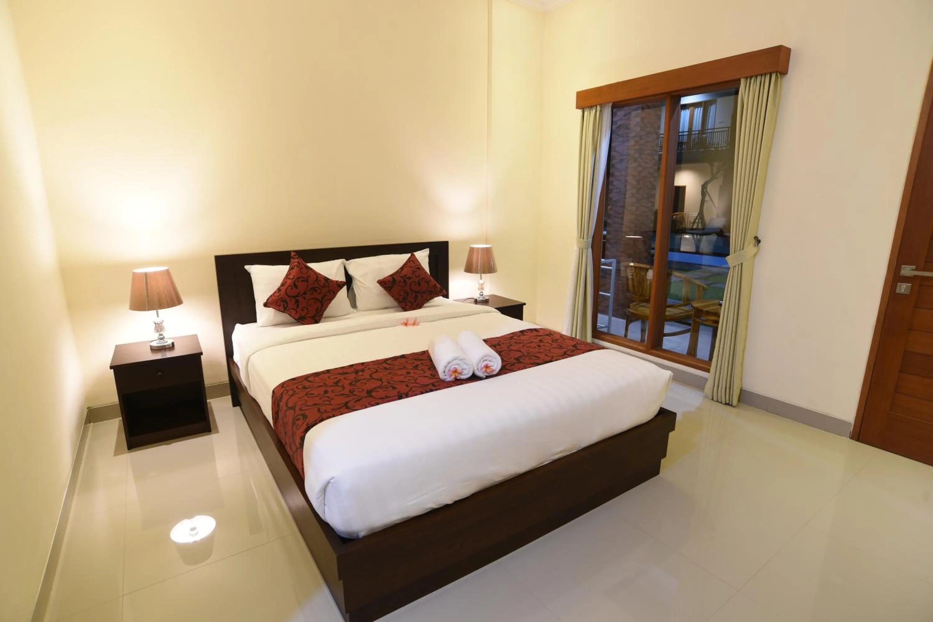 Bedroom, Bed in Tom's Inn Pecatu