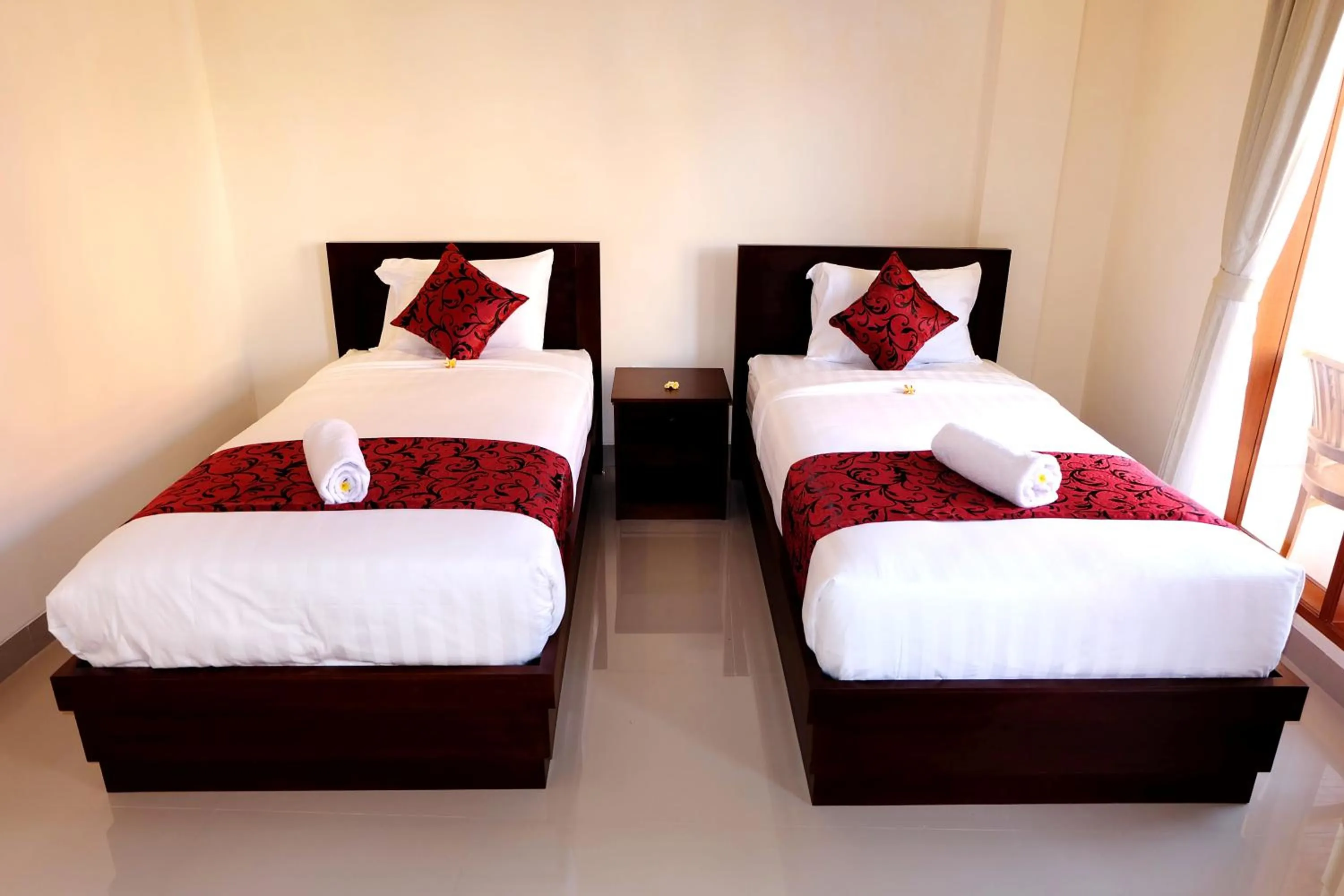 Bedroom, Bed in Tom's Inn Pecatu