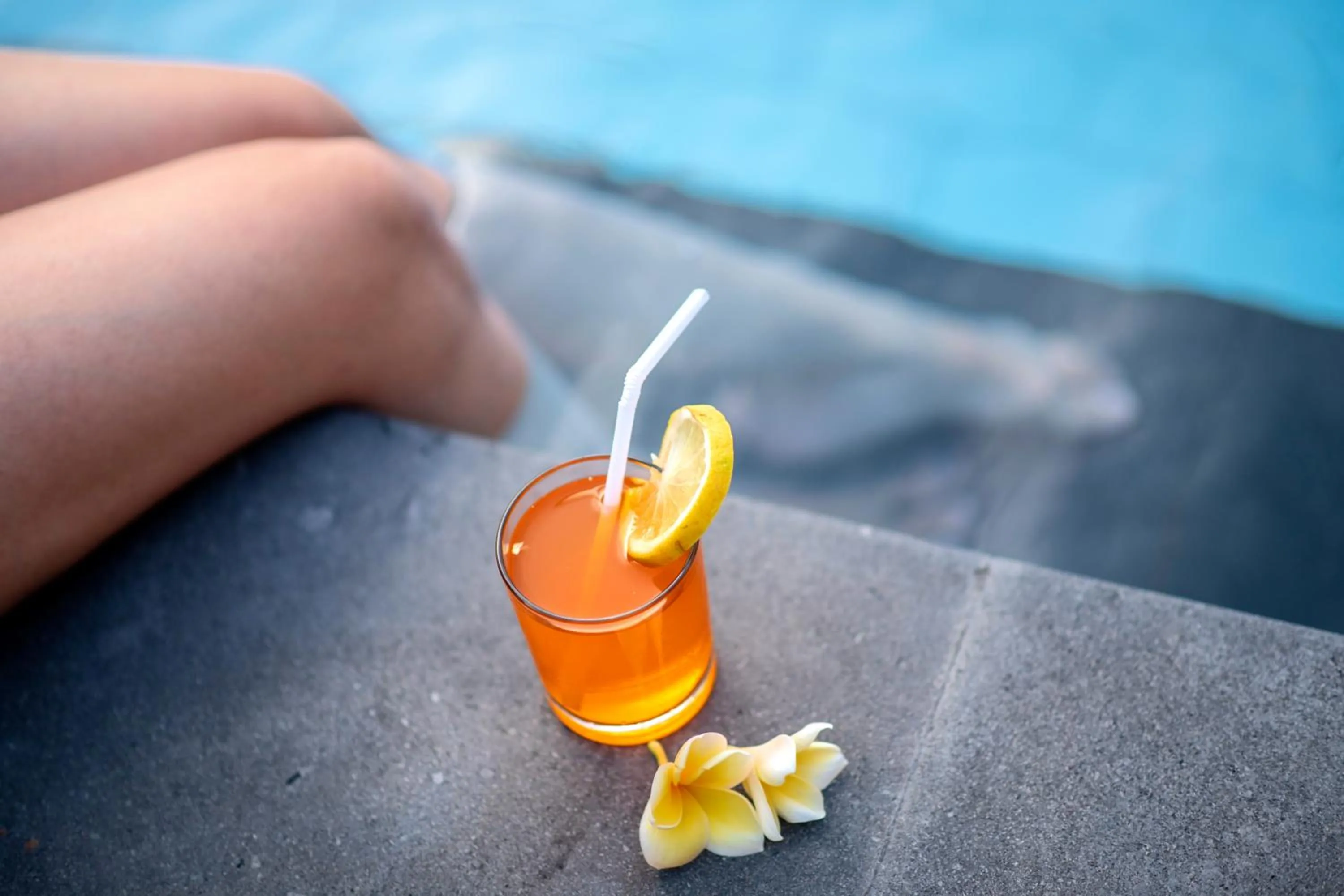 Drinks in Tom's Inn Pecatu