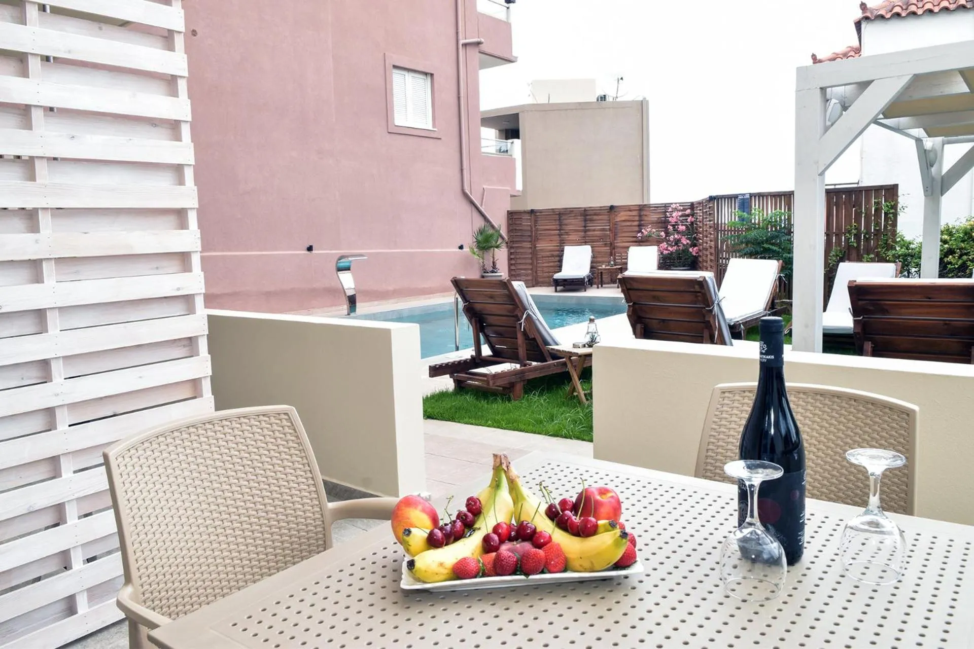 Seating area in Mithos Premium Rooms