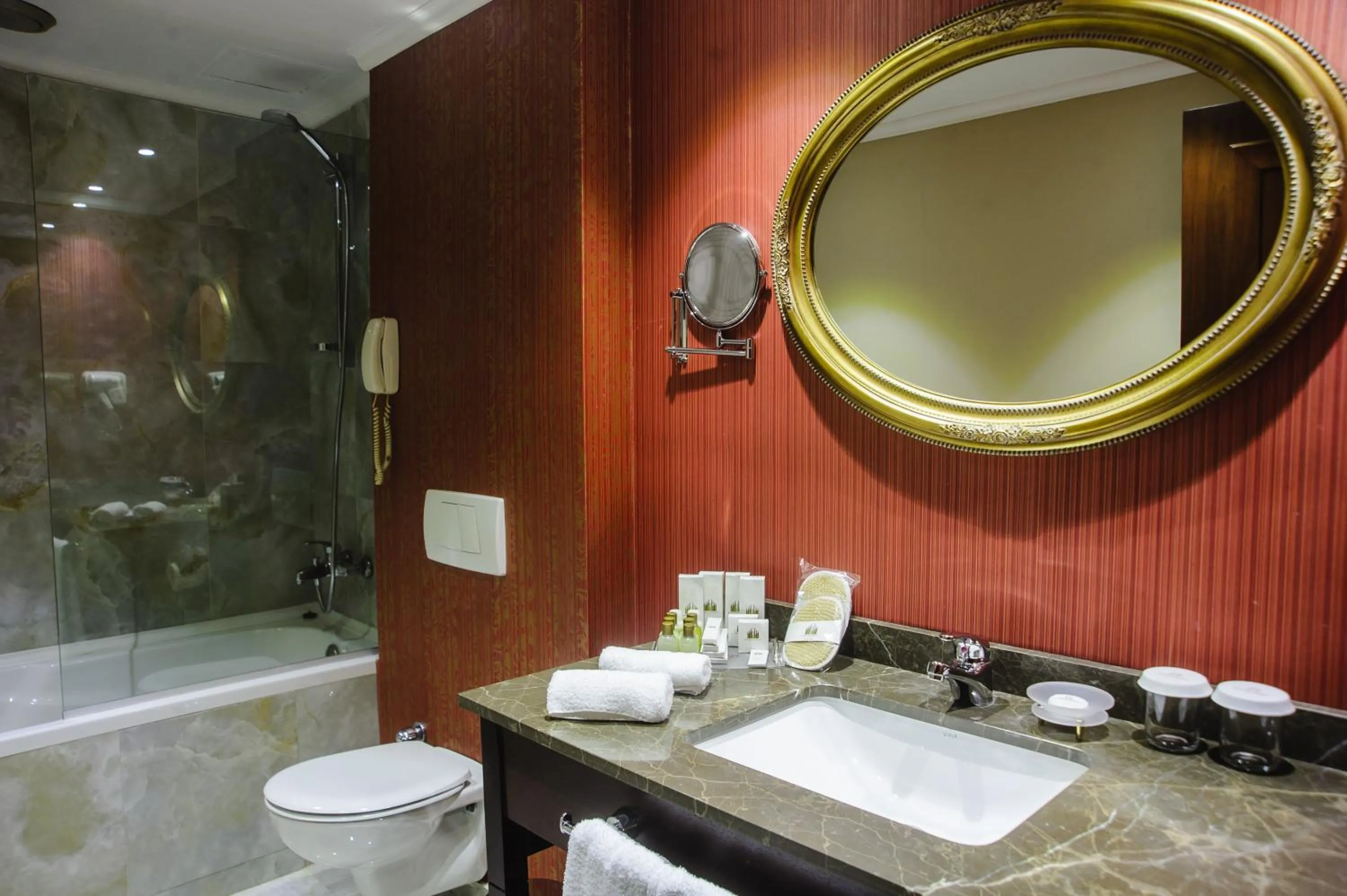 Bathroom in Hotel Intourist Palace Batumi