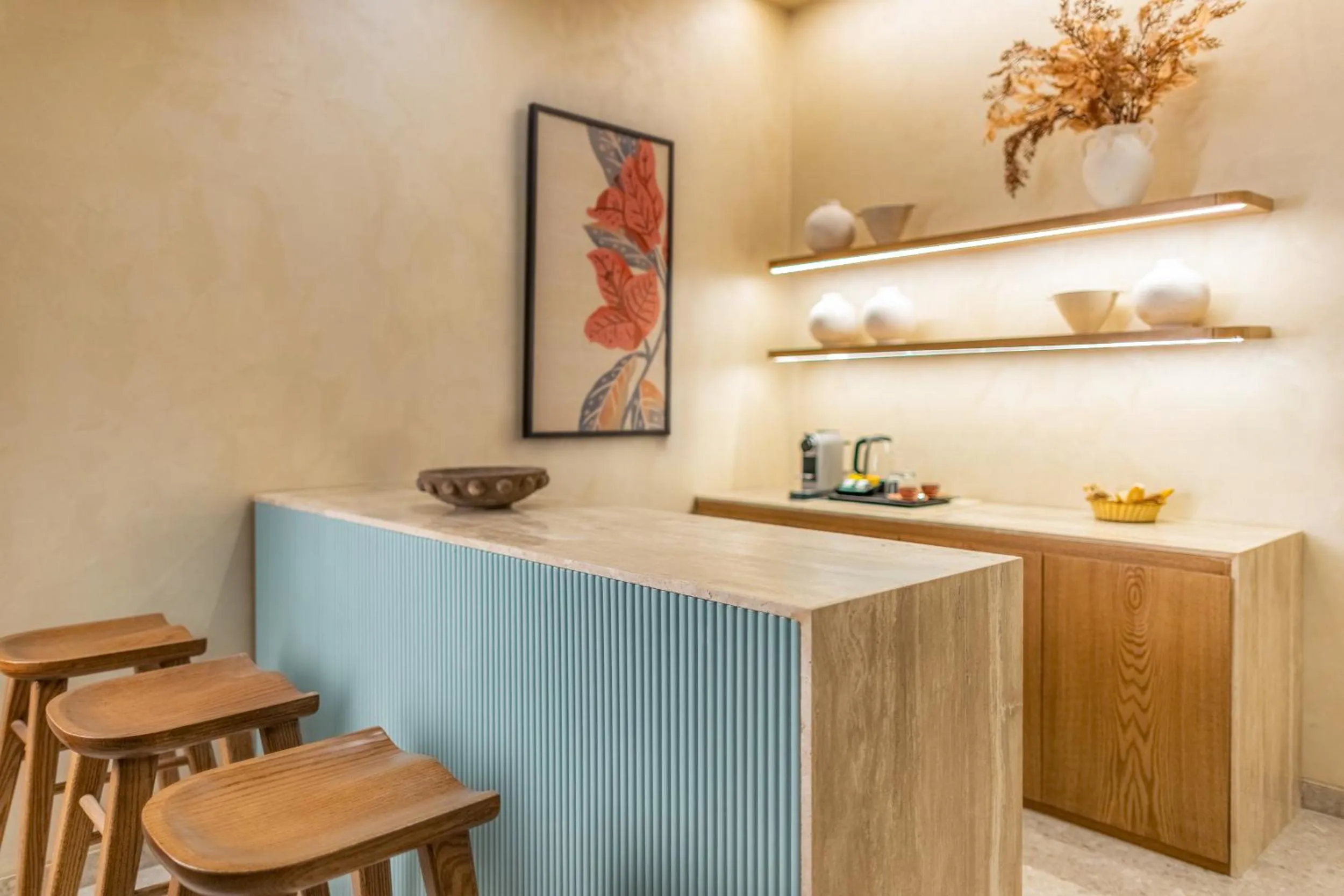 Coffee/tea facilities in Desert Rose Resort