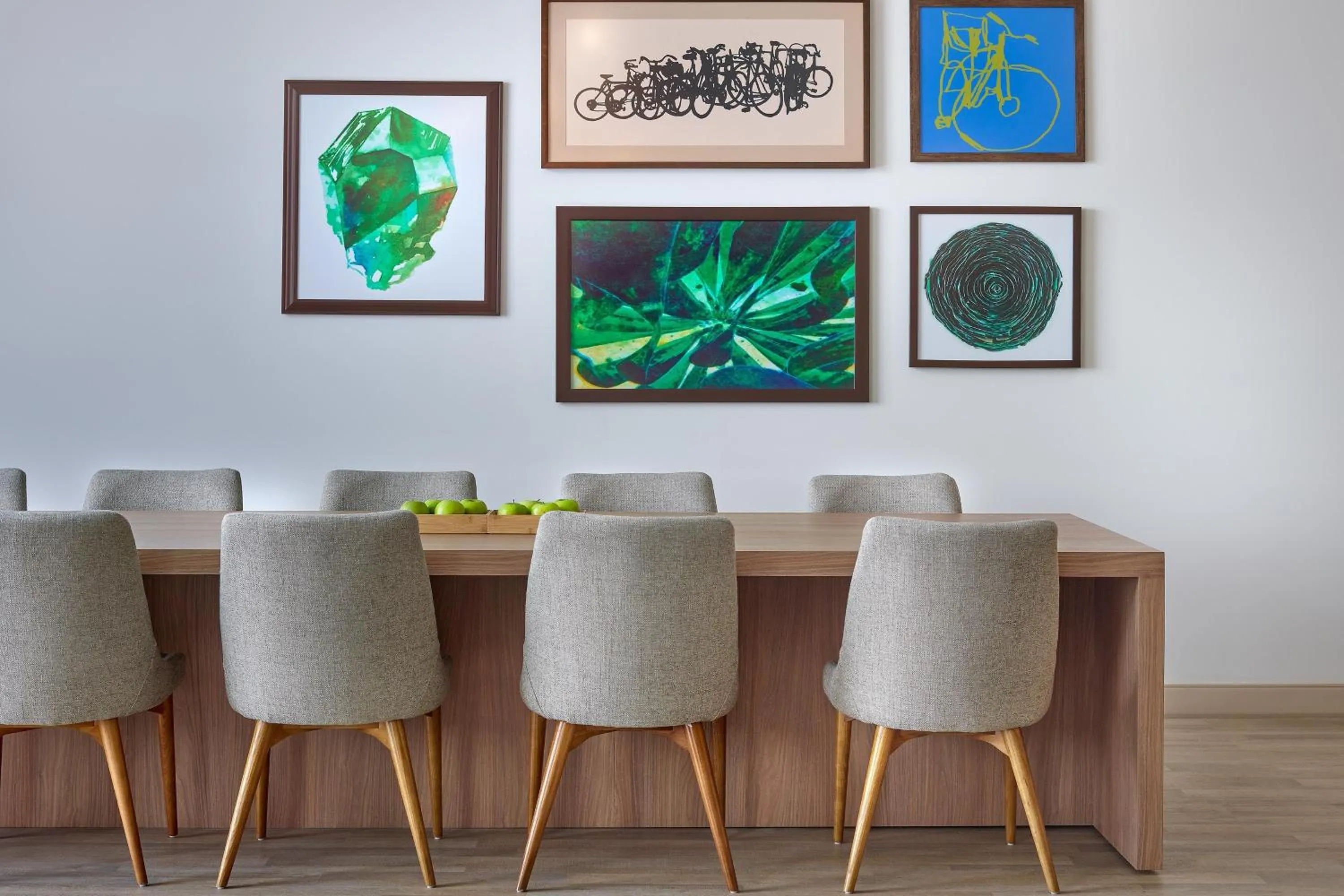 Lobby or reception in Element Edmonton West