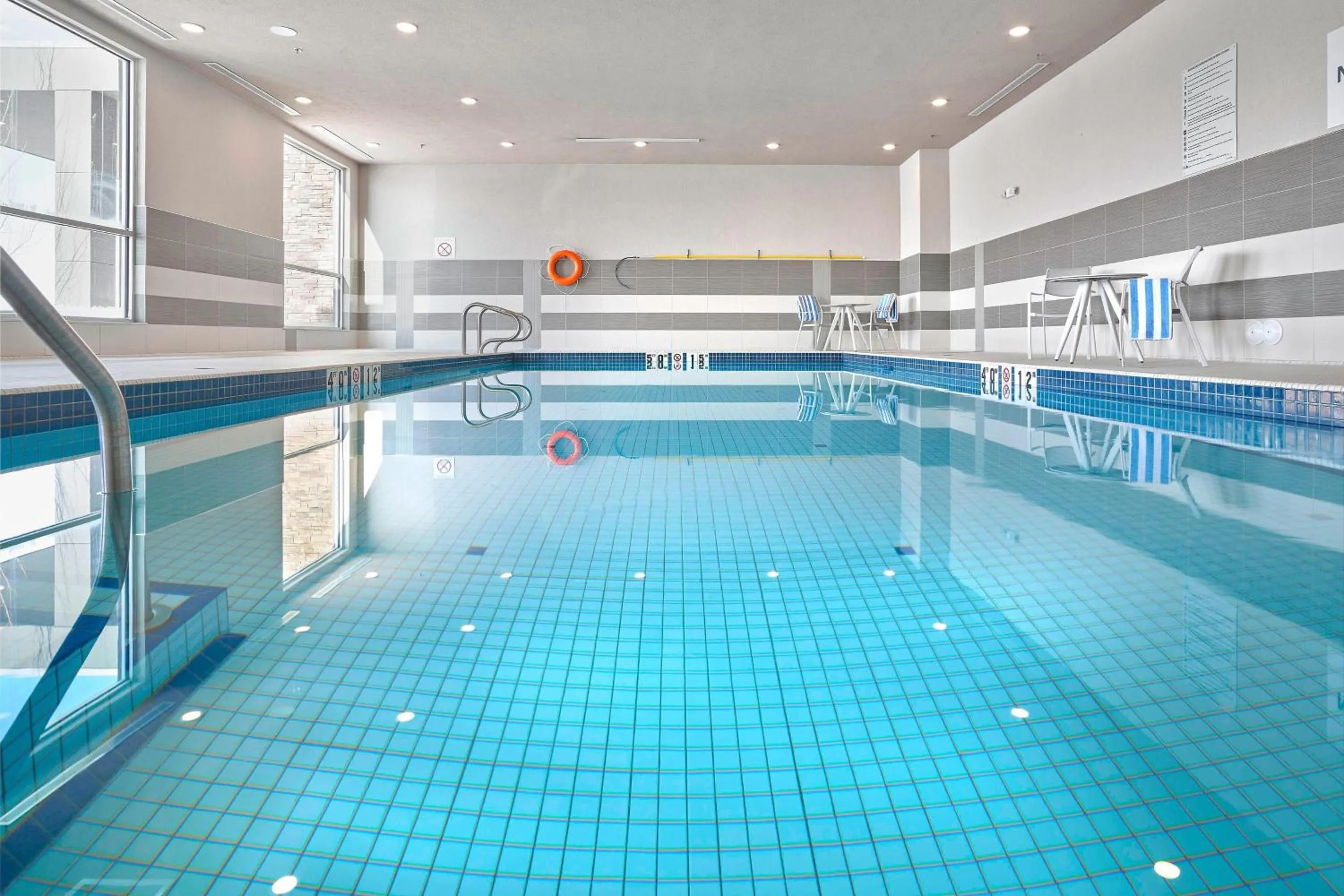 Swimming pool in The Westin Calgary Airport