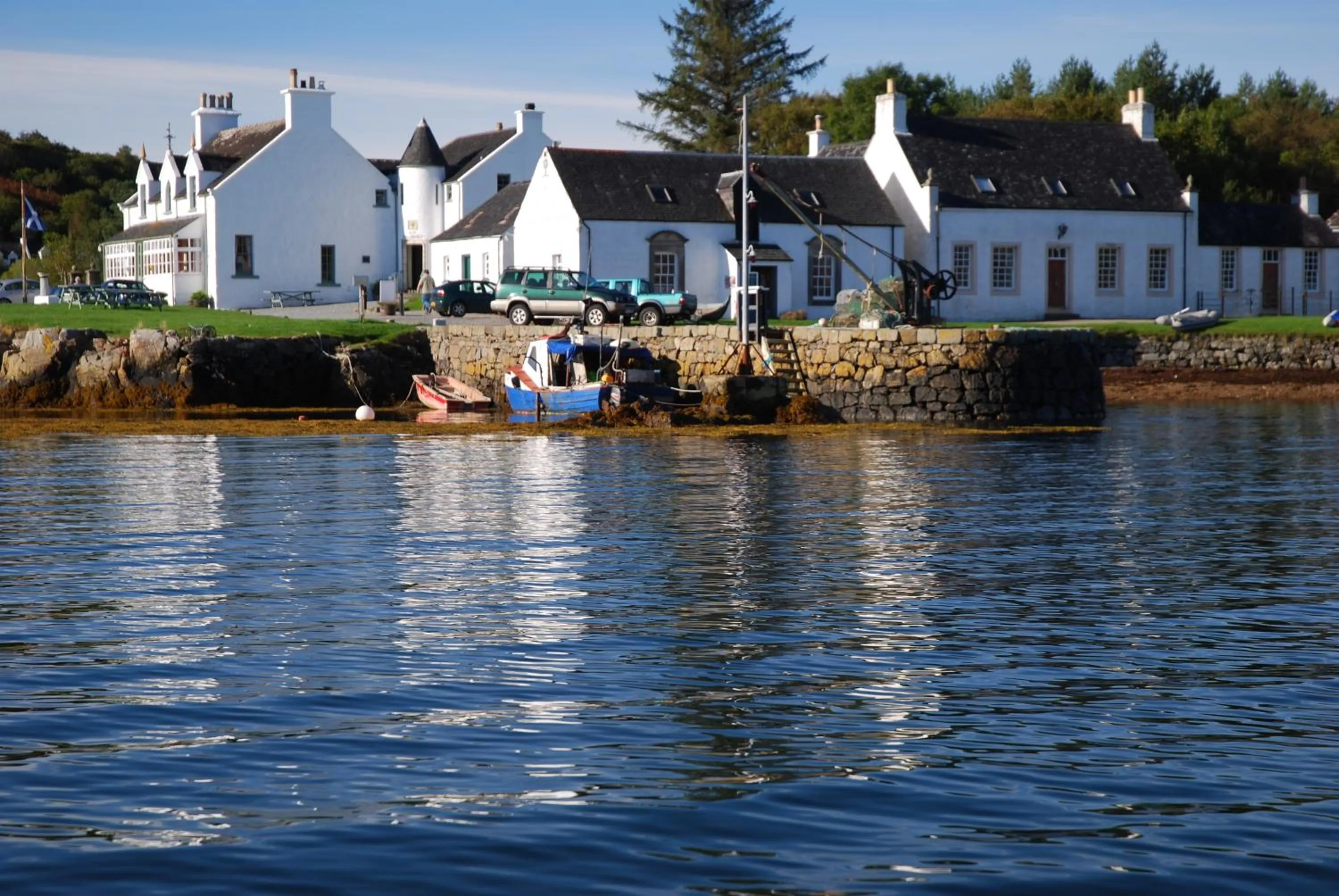 Facade/entrance in Hotel Eilean Iarmain